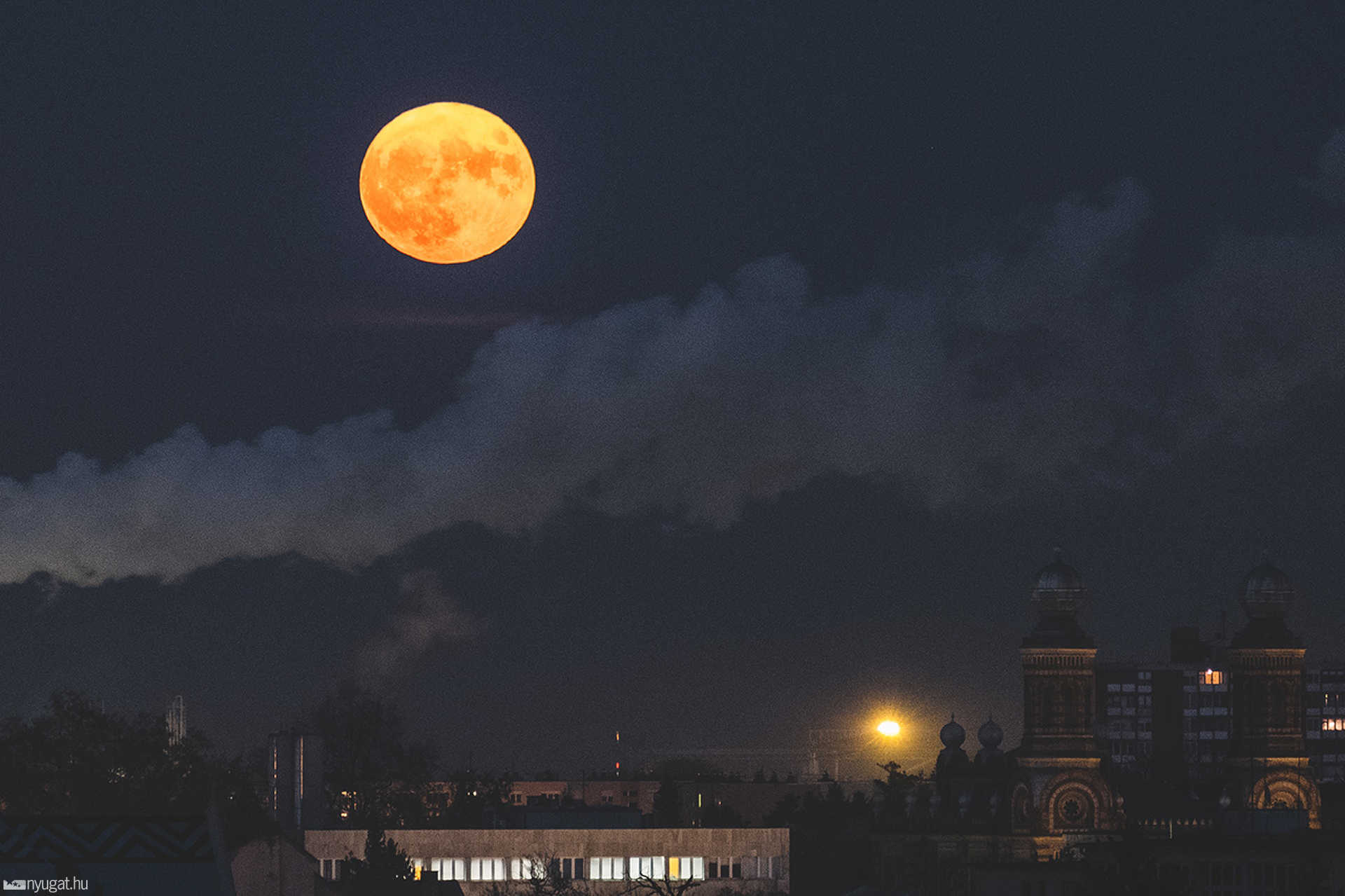 Szuperhold Szombathely felett 2016 november 14-én