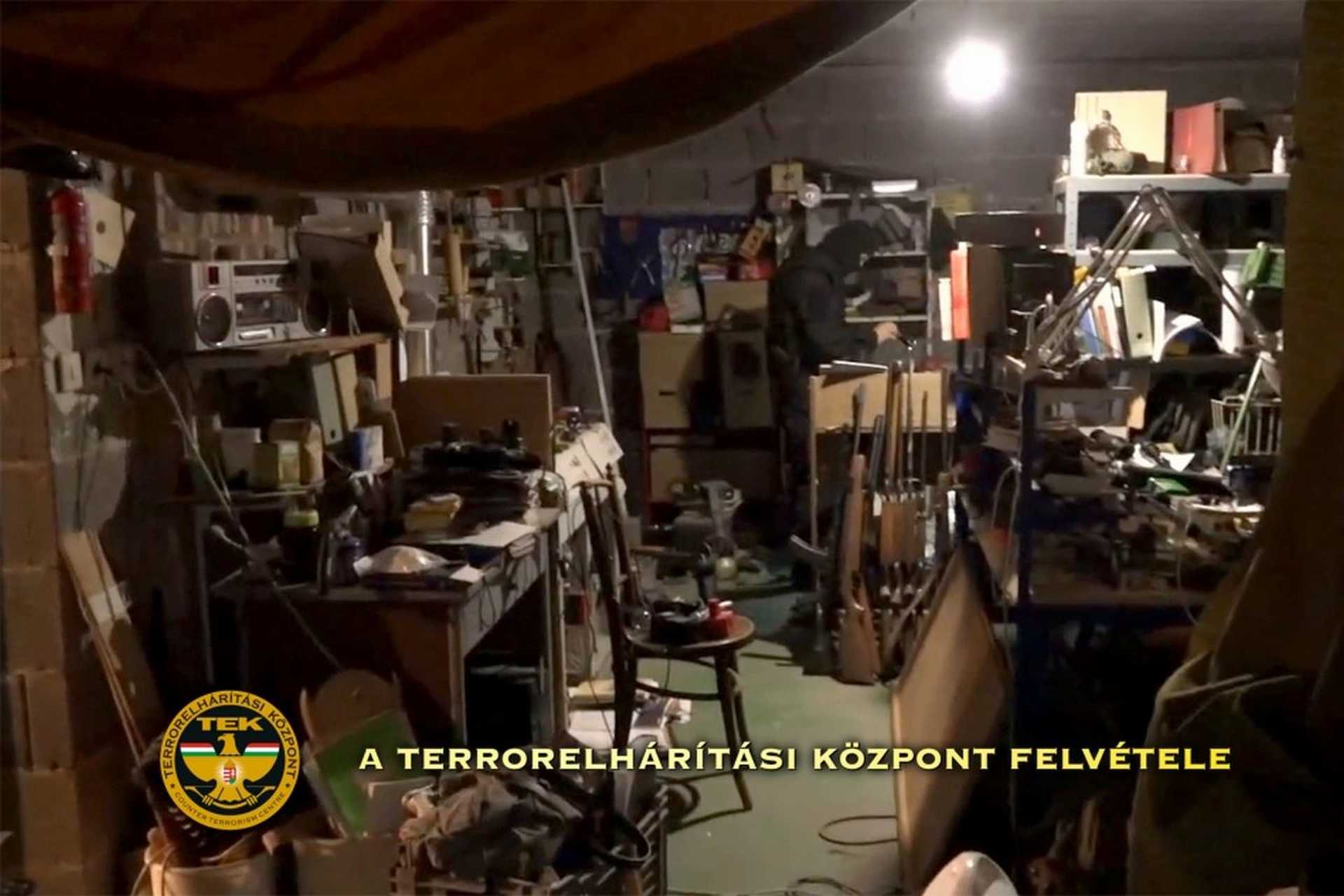 Lecsapott a TEK a Magyar Nemzeti Arcvonalra