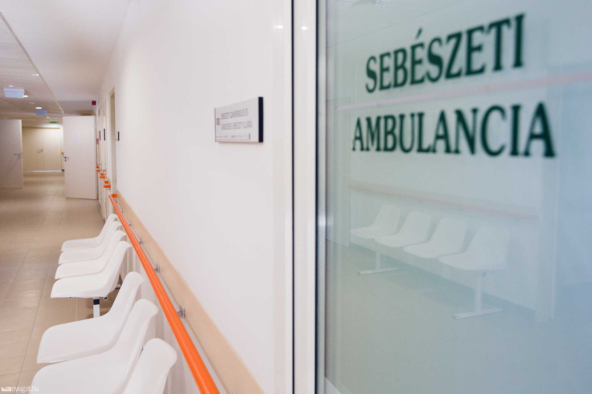 Bejártuk a felújított körmendi kórházat
