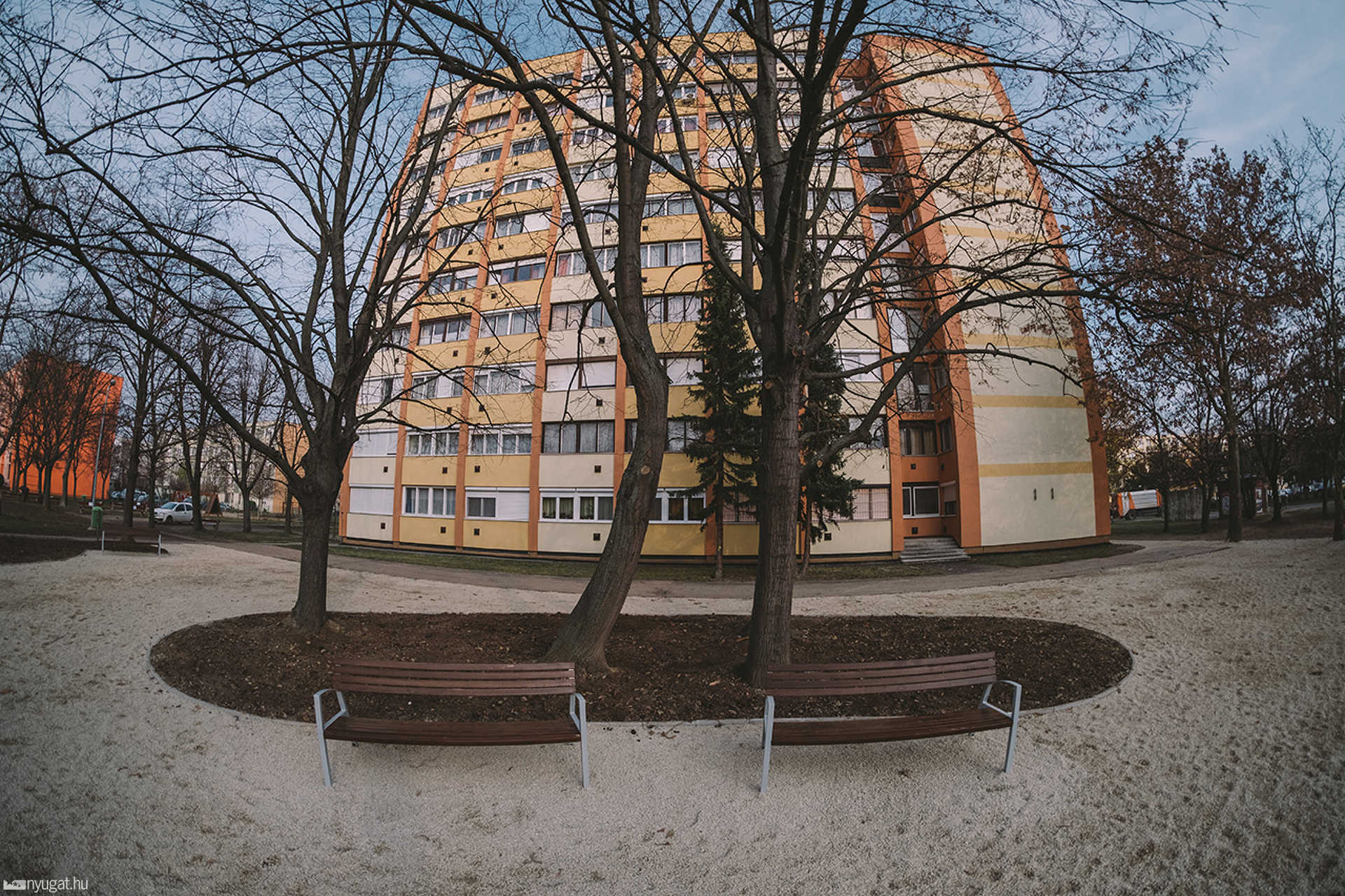 Pihenőpark a Derkovits-lakótelepen