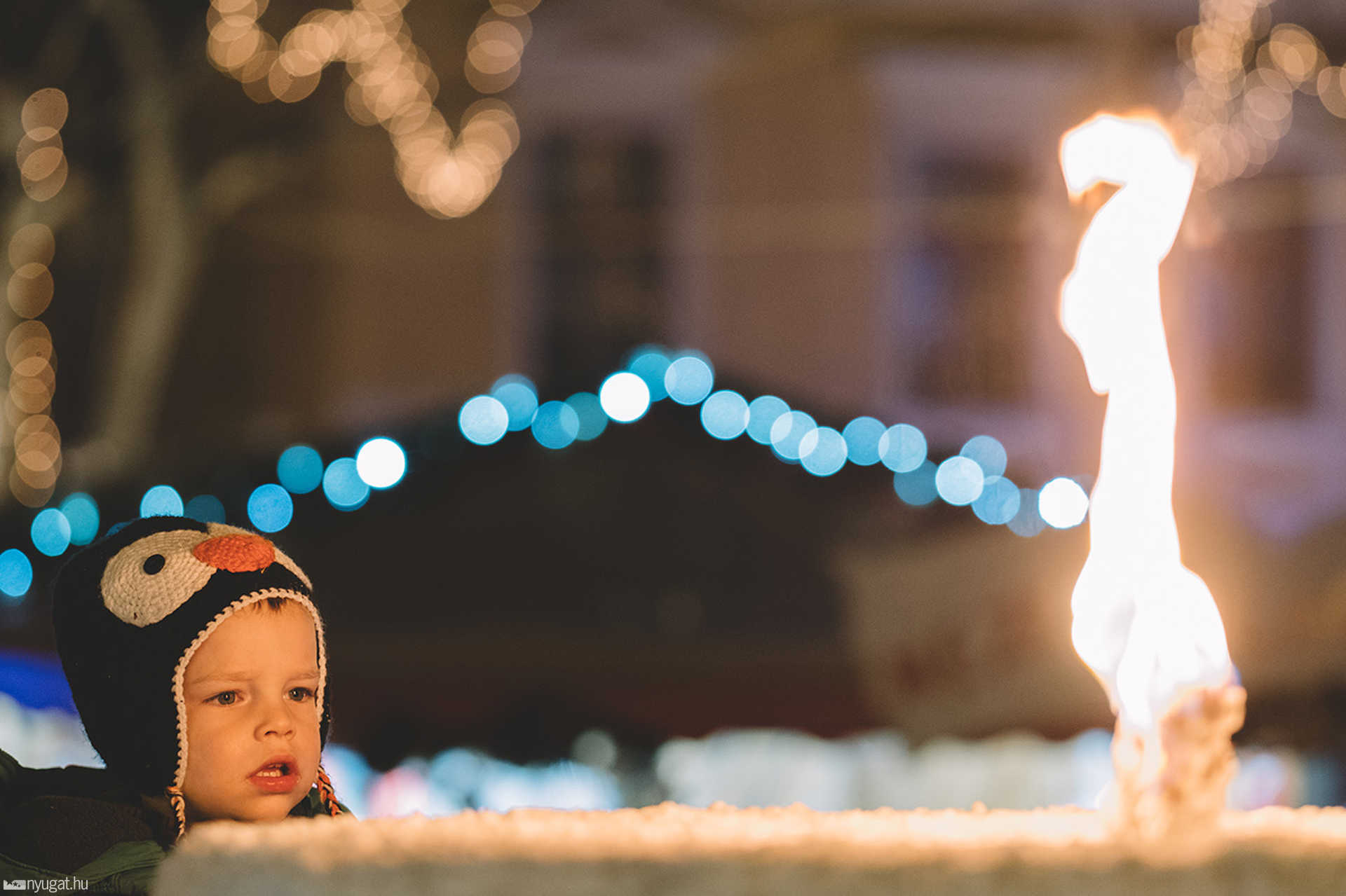 Adventi gyertyagyújtás a szombathelyi Fő téren - 2016