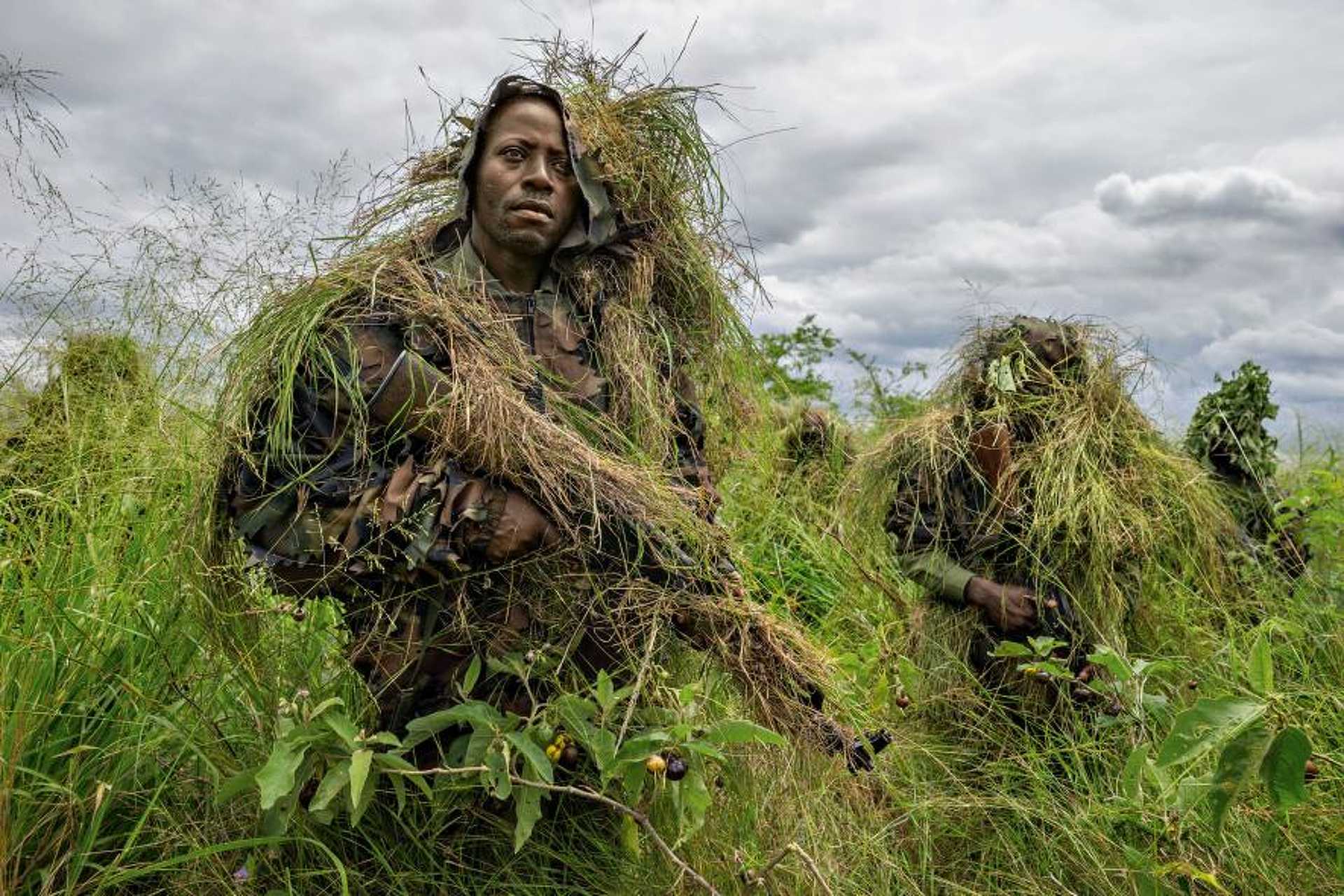 A Virunga Nemzeti Parkban, Kongóban rangerek gyakorlatoznak