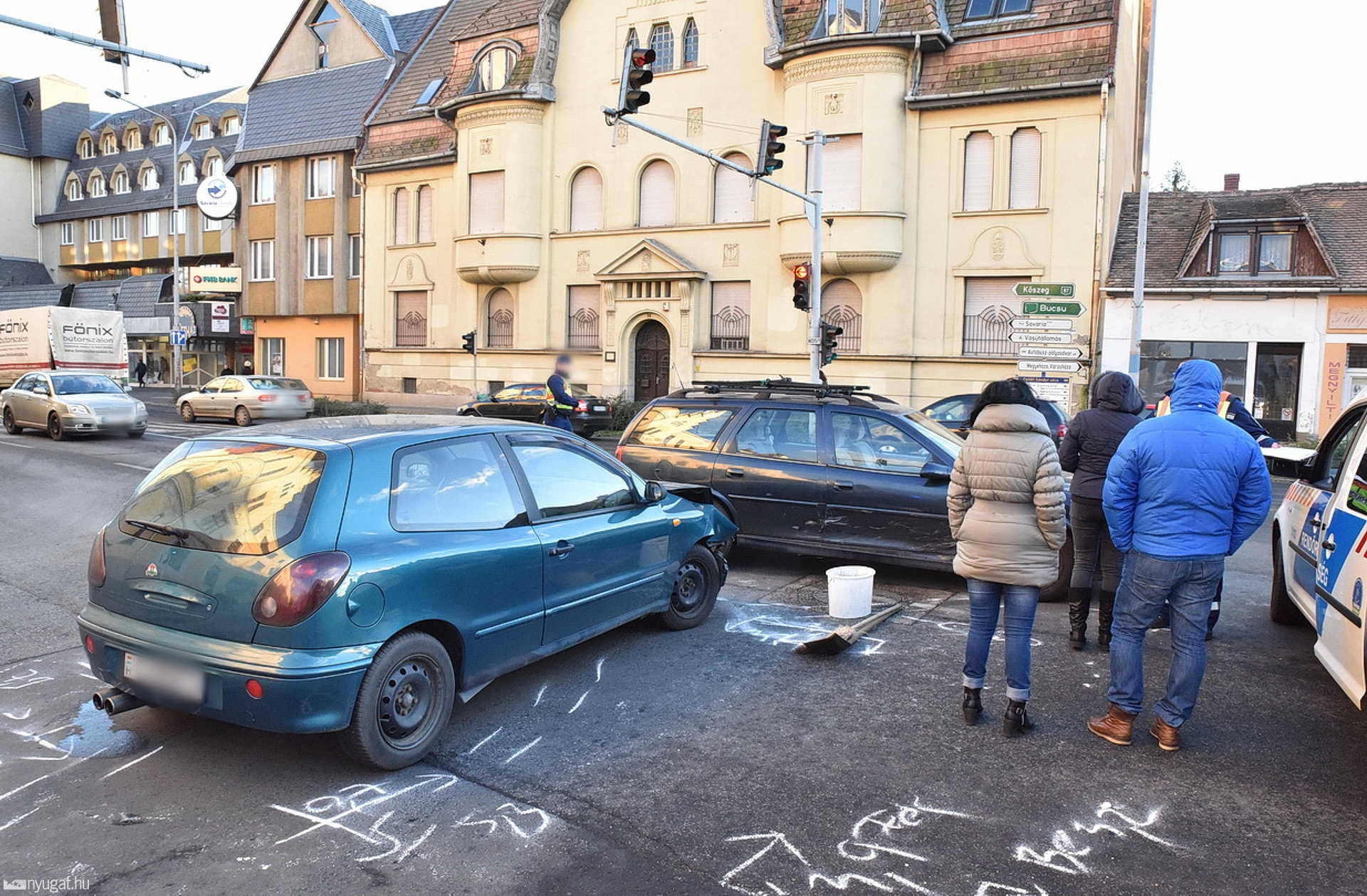 Baleset a Petőfi utca kereszteződésében