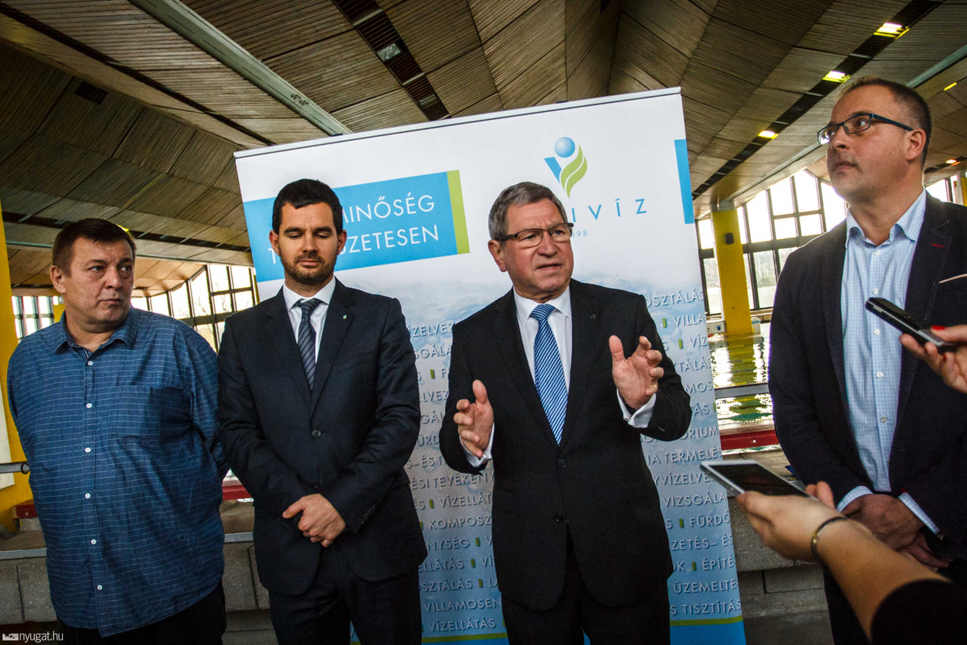 Sajtótájékoztató a Fedett Uszodában
