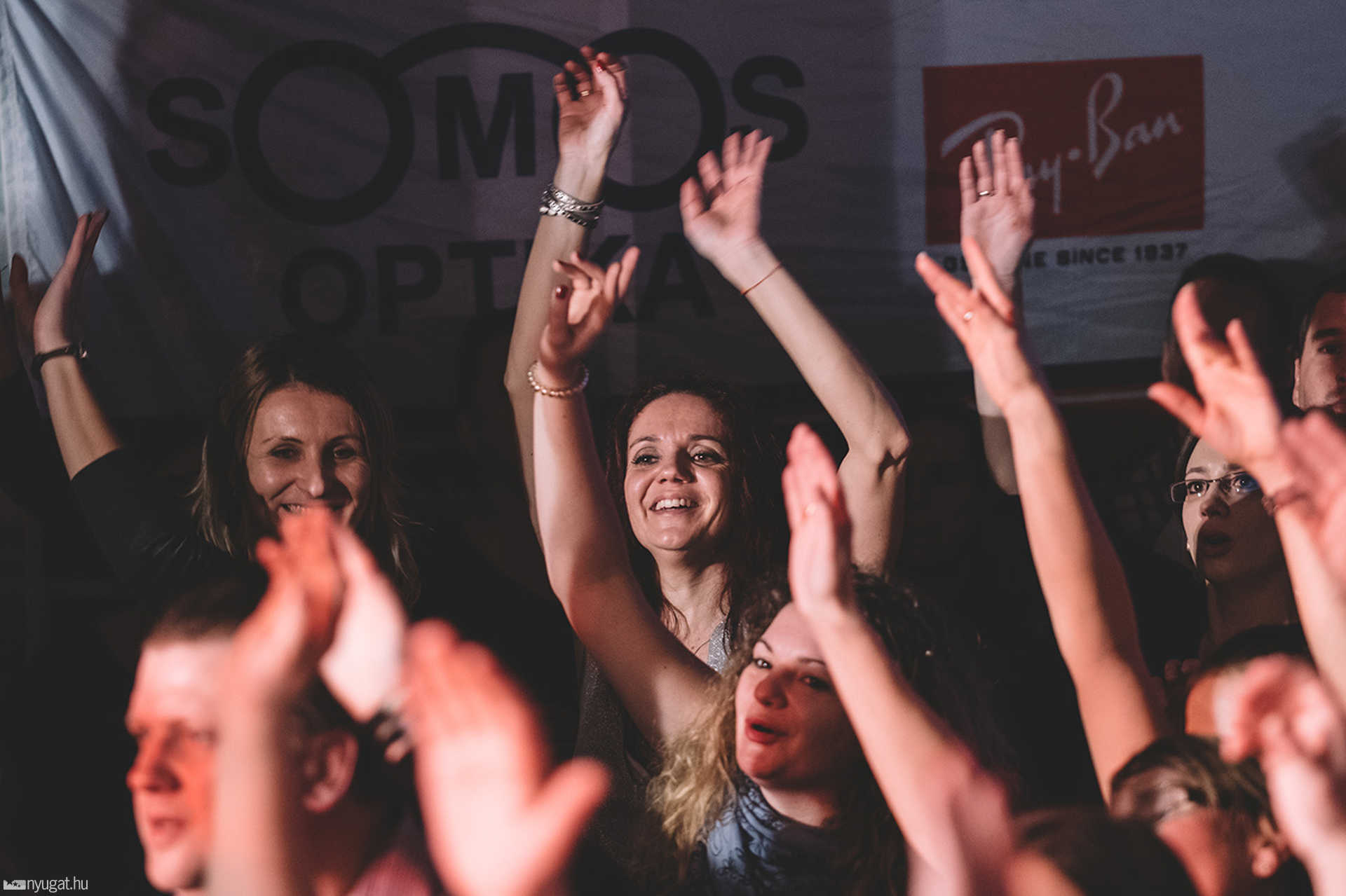 Ocho Macho koncert a Savaria moziban