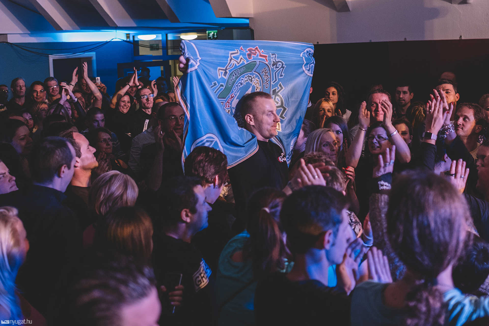 Ocho Macho koncert a Savaria moziban