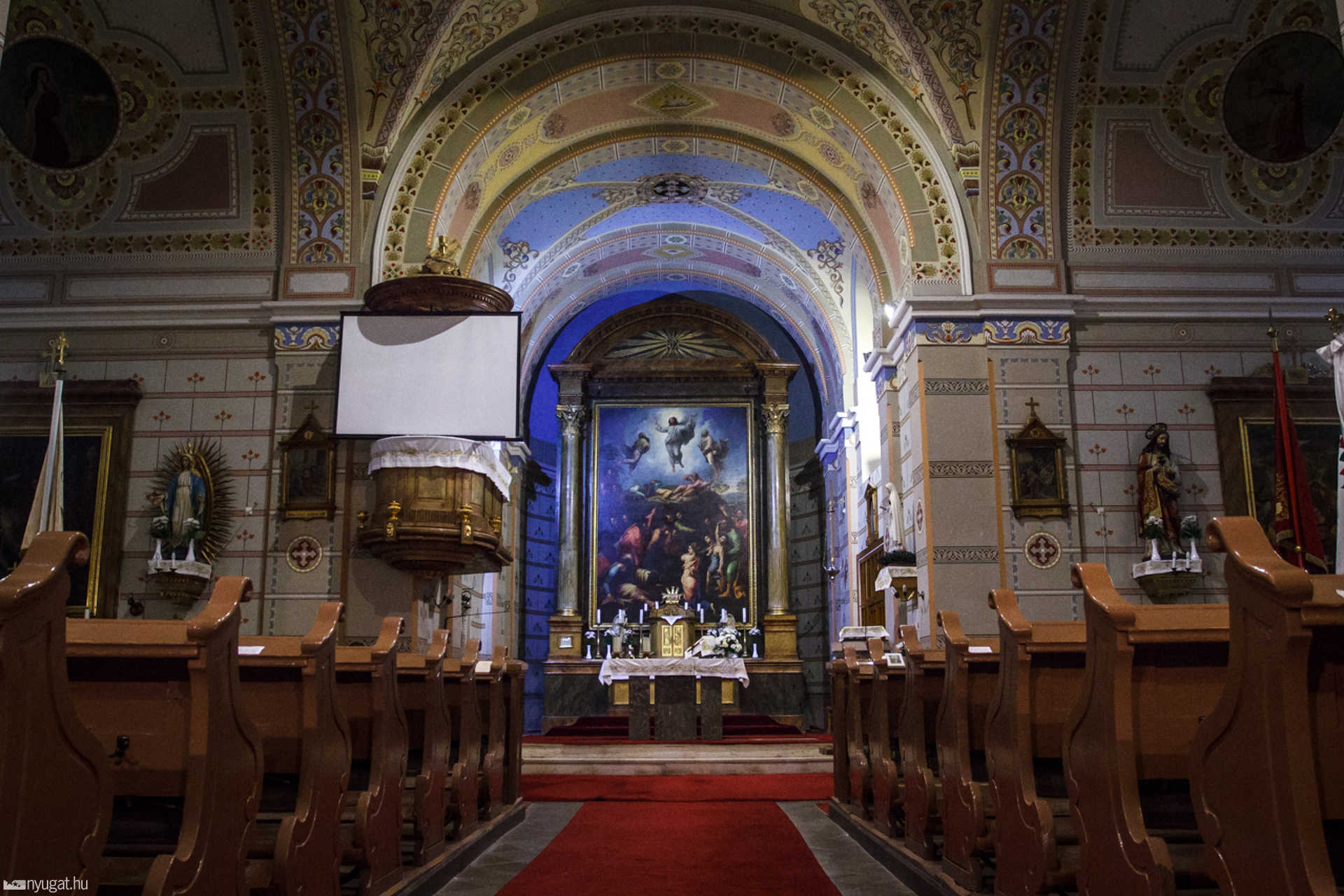 Urunk színeváltozása templom, Vép