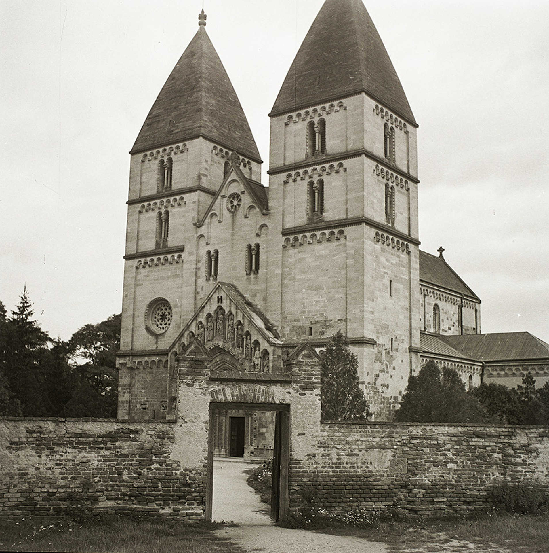 Apátsági templom, 1936.