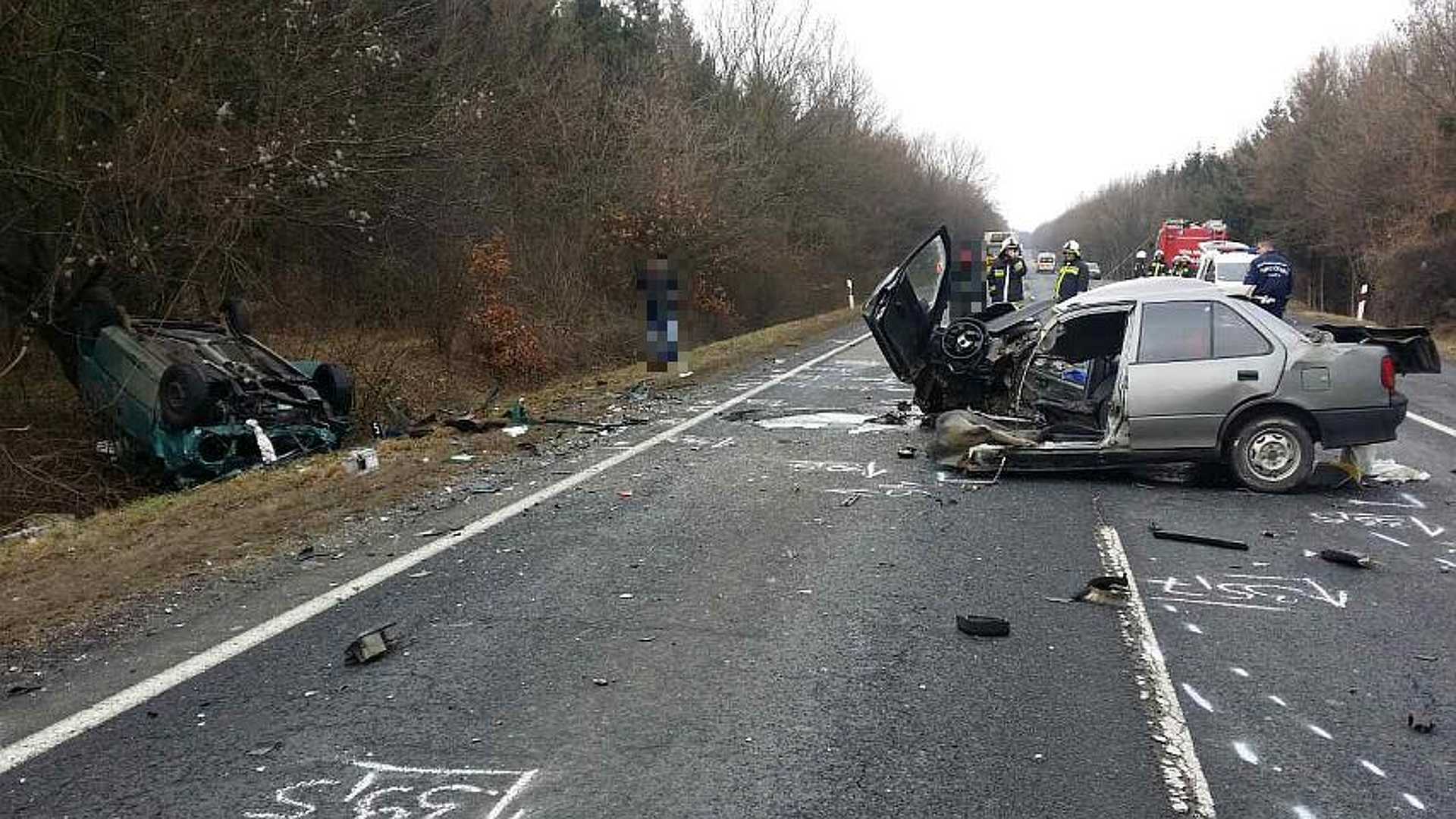 Halálos baleset a 84-esen
