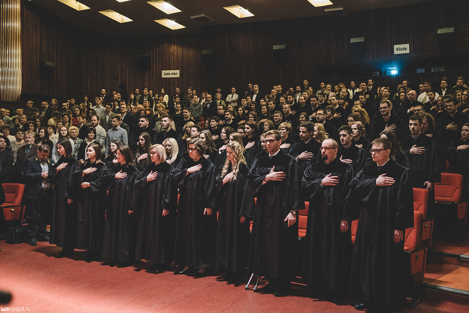 Diplomaposztó ünnepség