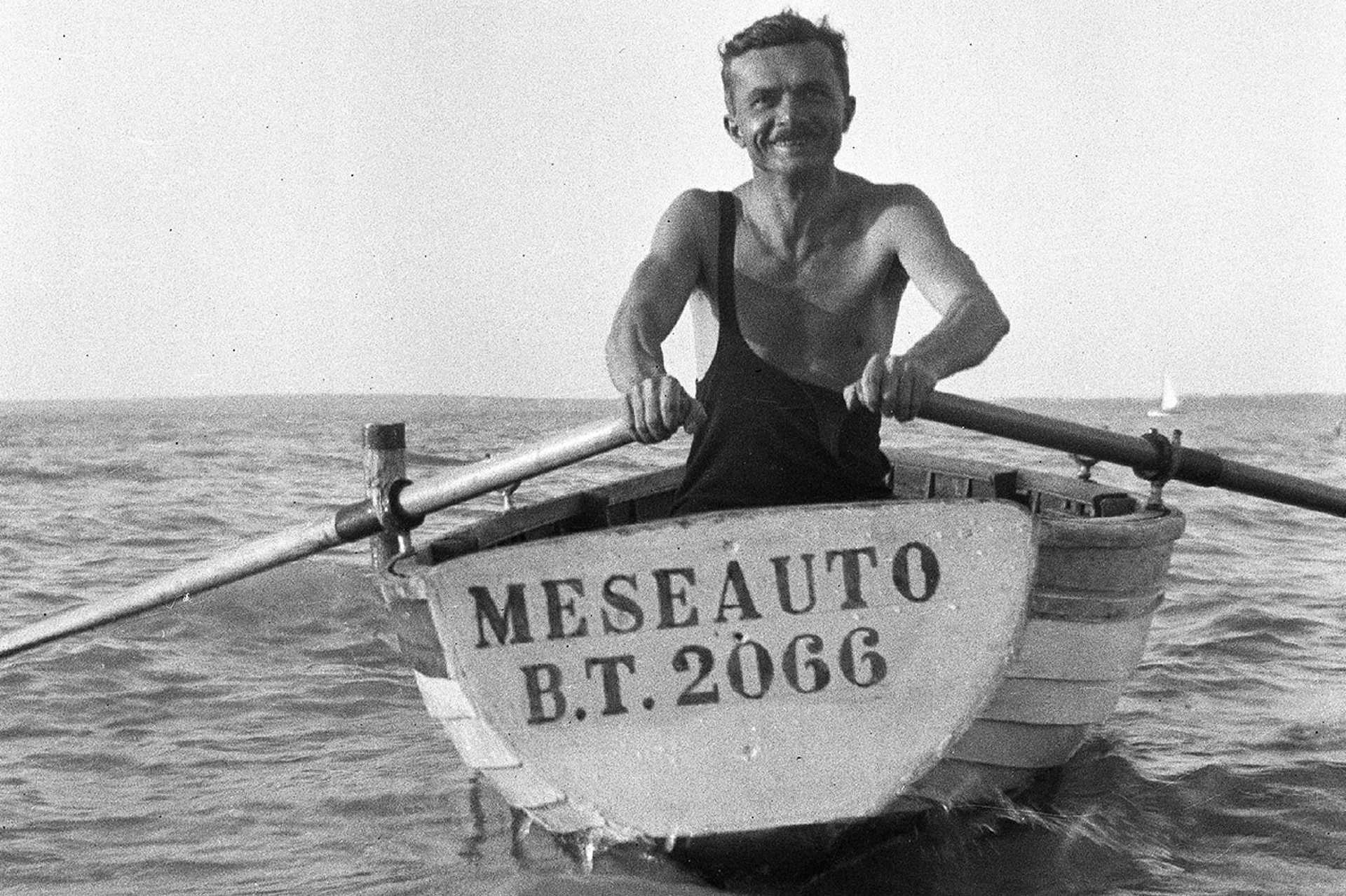 Csónakázás a Balatonon, 1935.