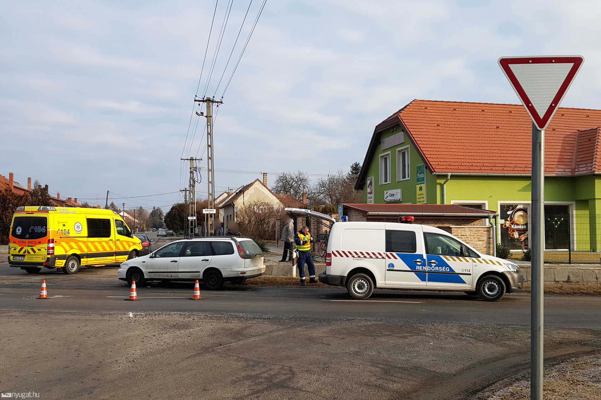 Holttérben volt a kerékpáros, elütötte az Opel