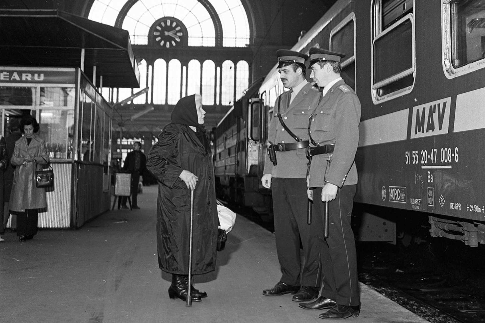 Keleti pályaudvar, csarnok, 1973.