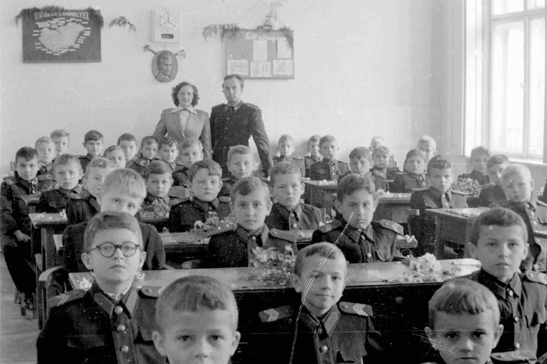 MÁV Nevelőintézet (1957)