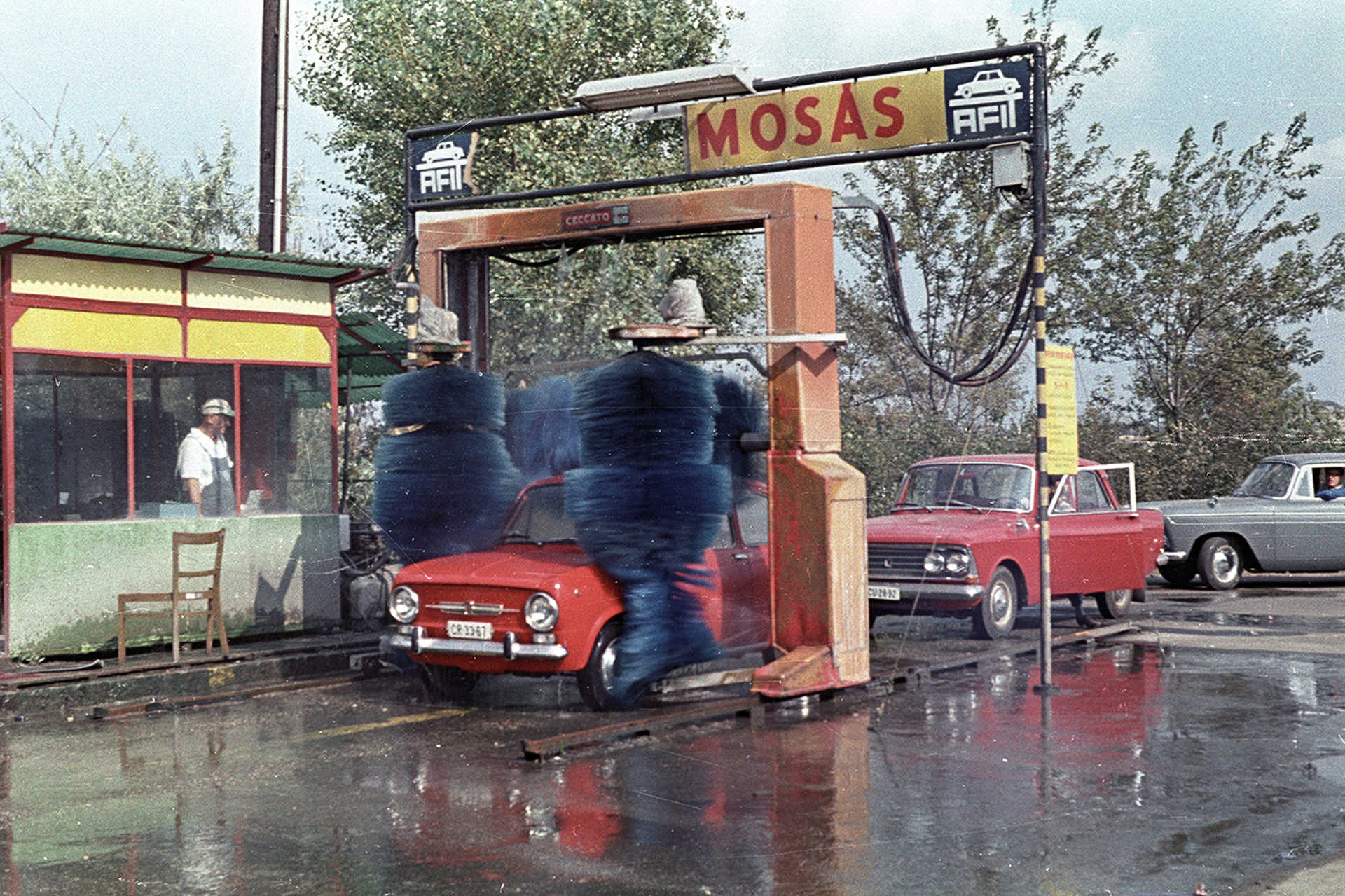 Autómosás régen, 1967.