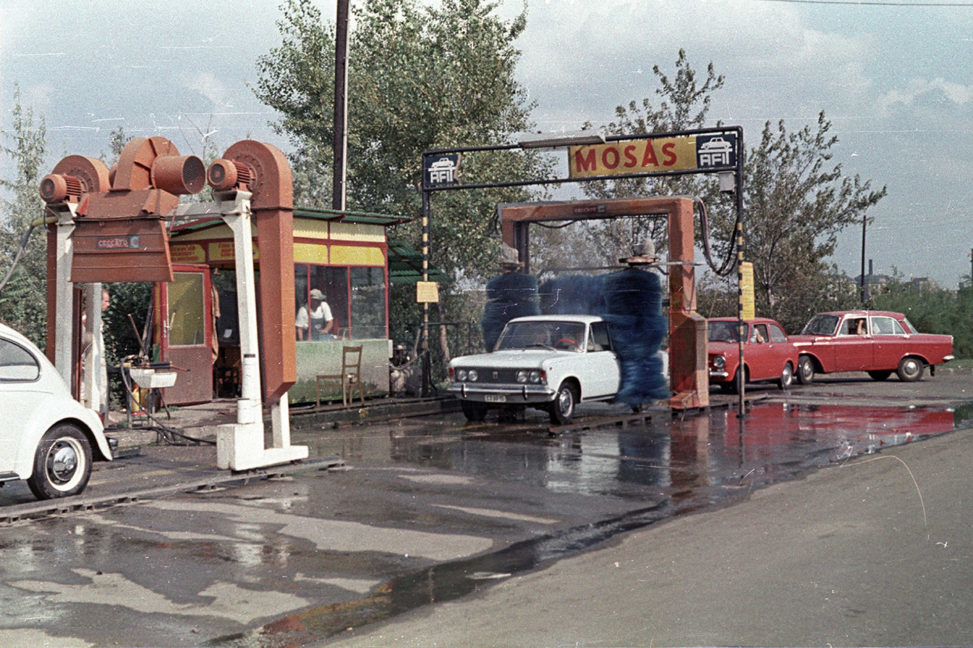 Autómosás régen, 1967.