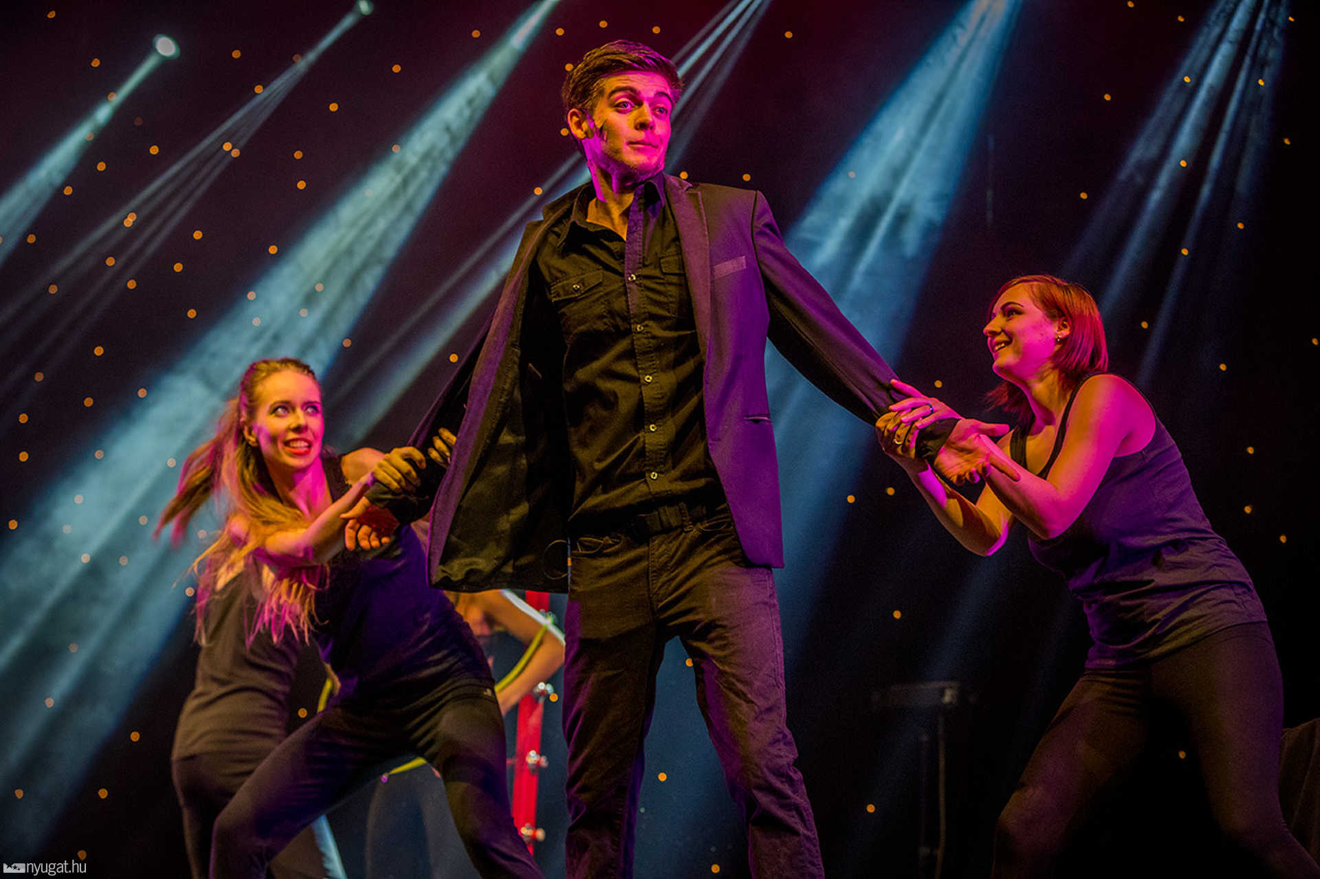 Magic - Nagy Jonathan illúzió show-ja