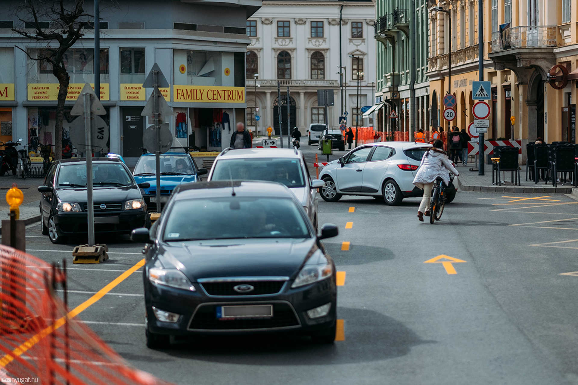 Forgalmi rend változás a Kőszegi utcában