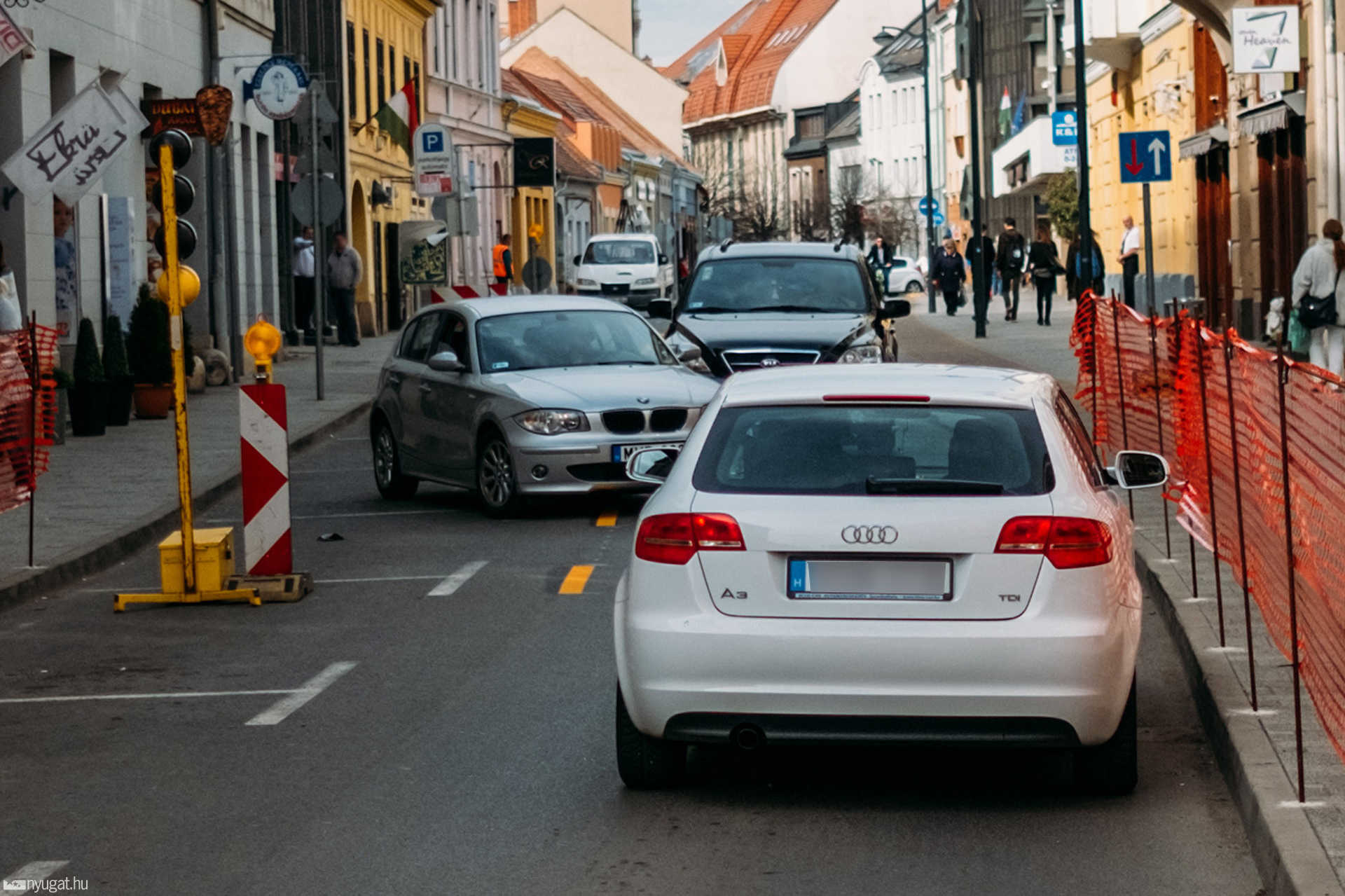Forgalmi rend változás a Kőszegi utcában