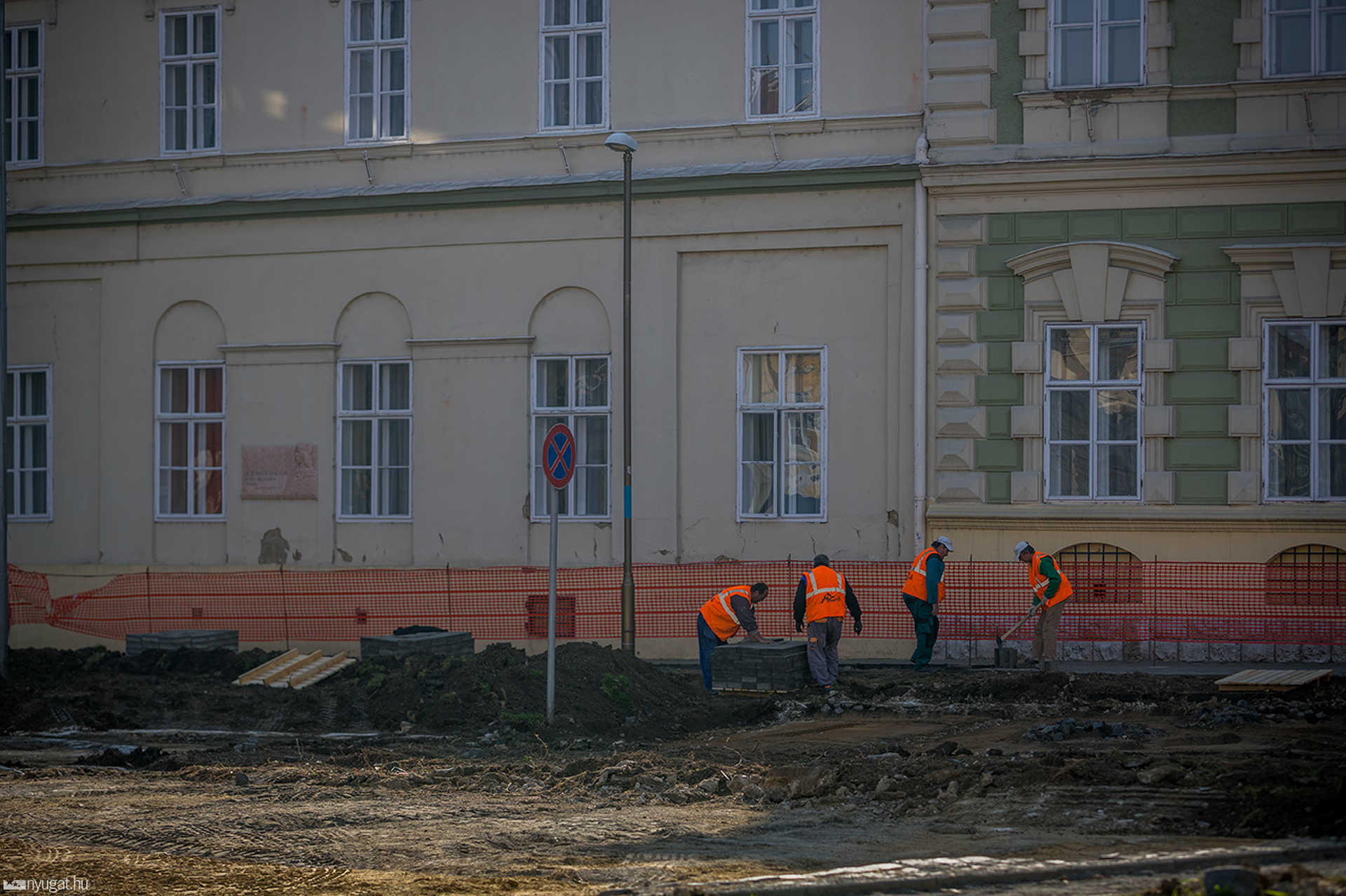 Berzsenyi tér