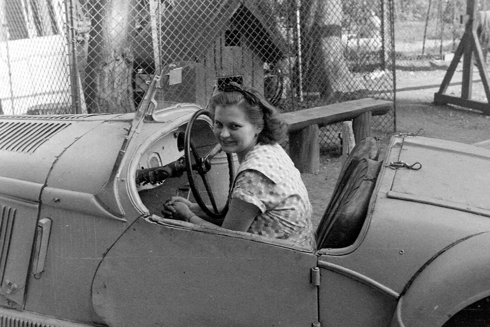 Kabrió, 1954.