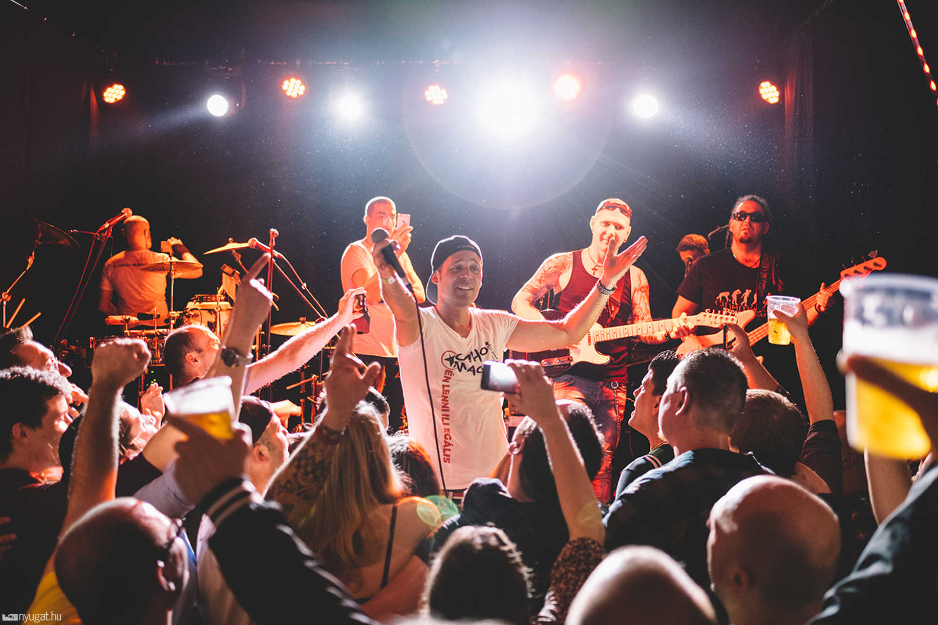 Ocho Macho koncert Londonban