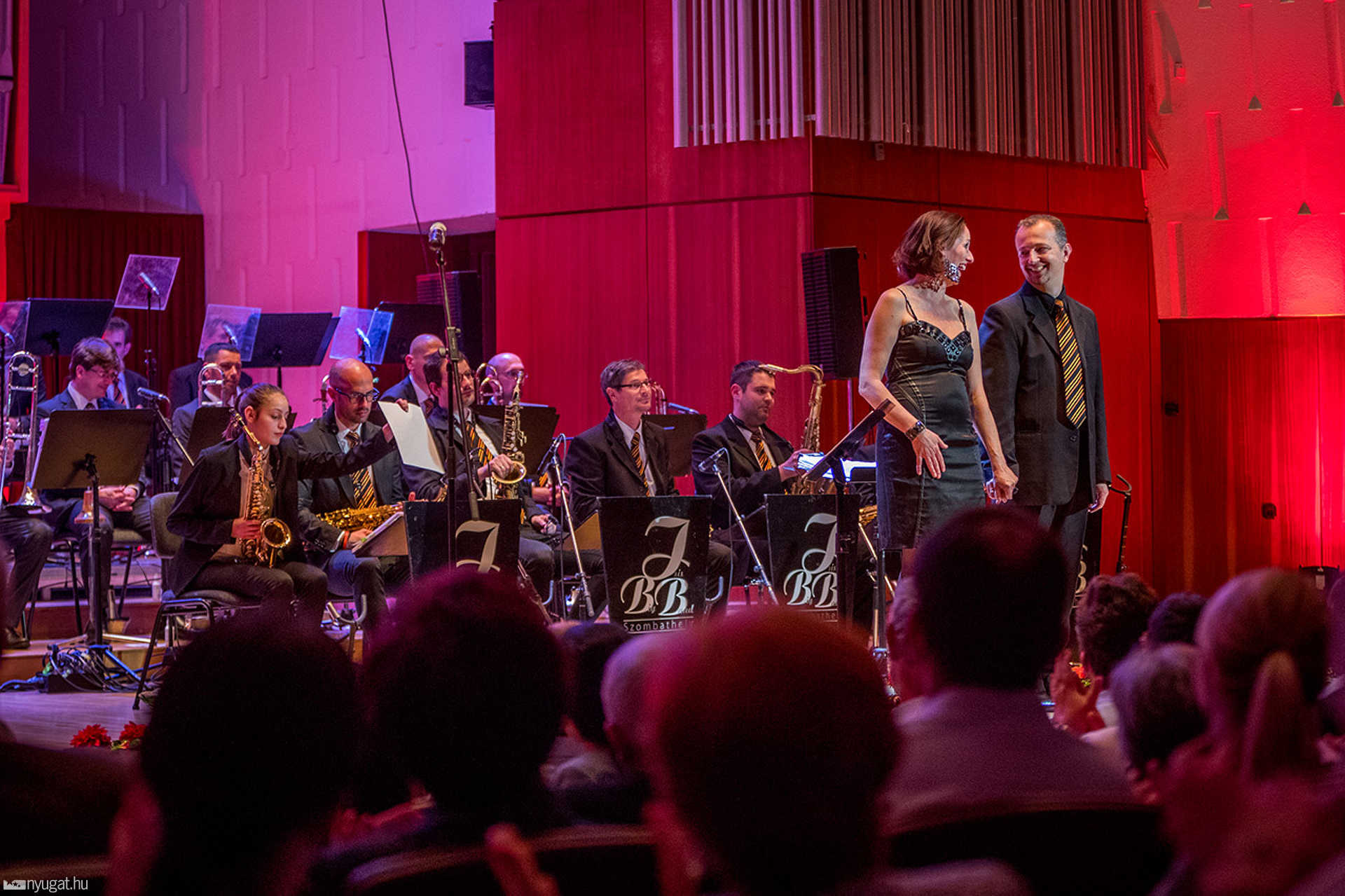 Isis Big Band: Swing nagyjai Malek Andreával