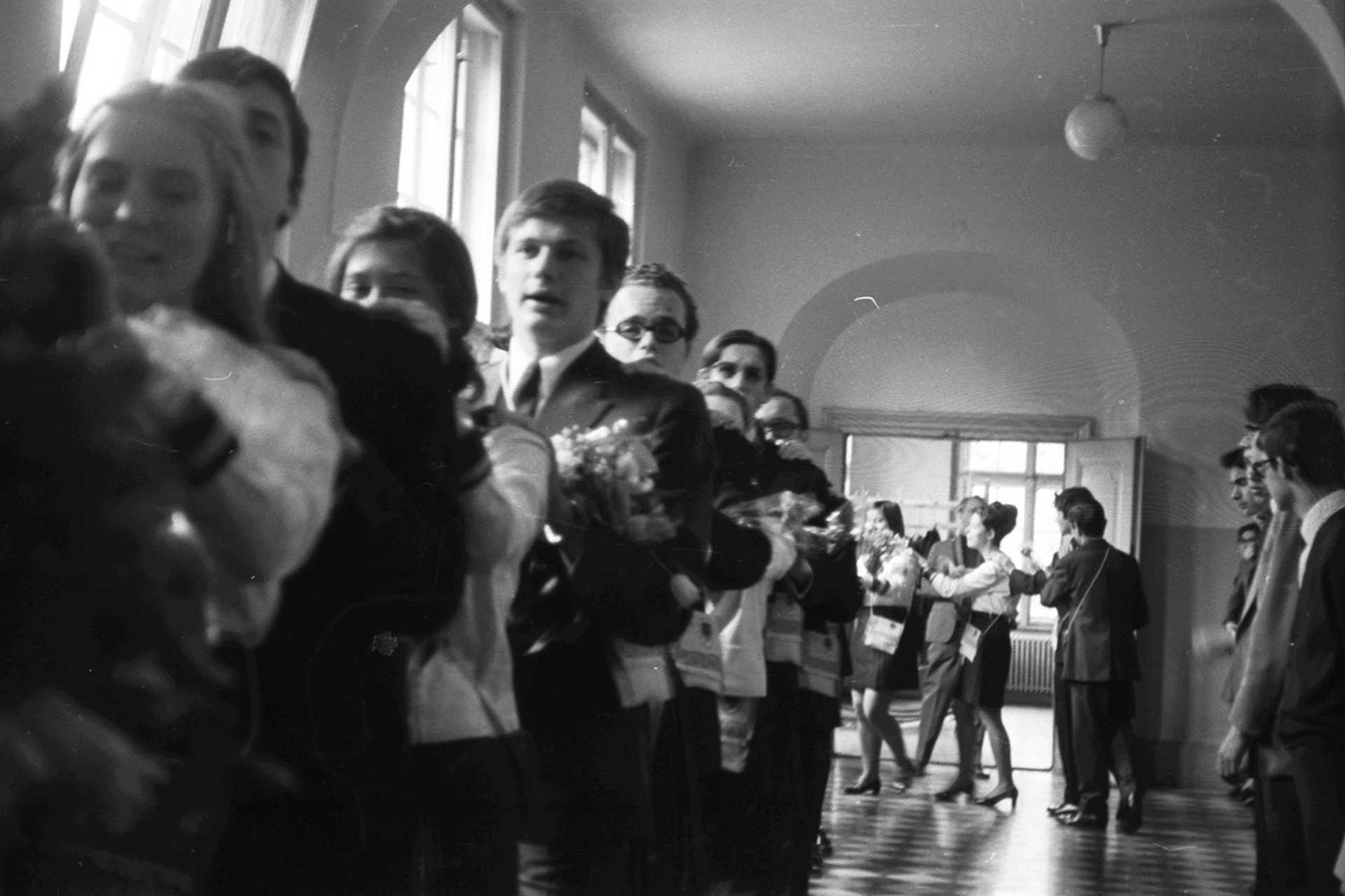 Ballagás a József Attila (ma Budai Ciszterci Szent Imre) Gimnáziumban, 1970.