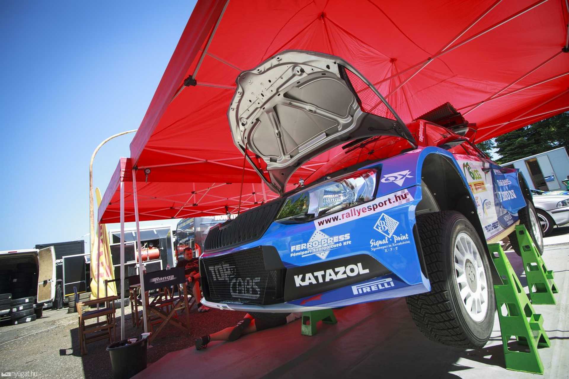 Iseum Rallye szervizpark