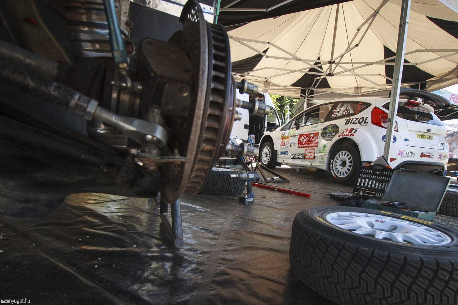 Iseum Rallye szervizpark