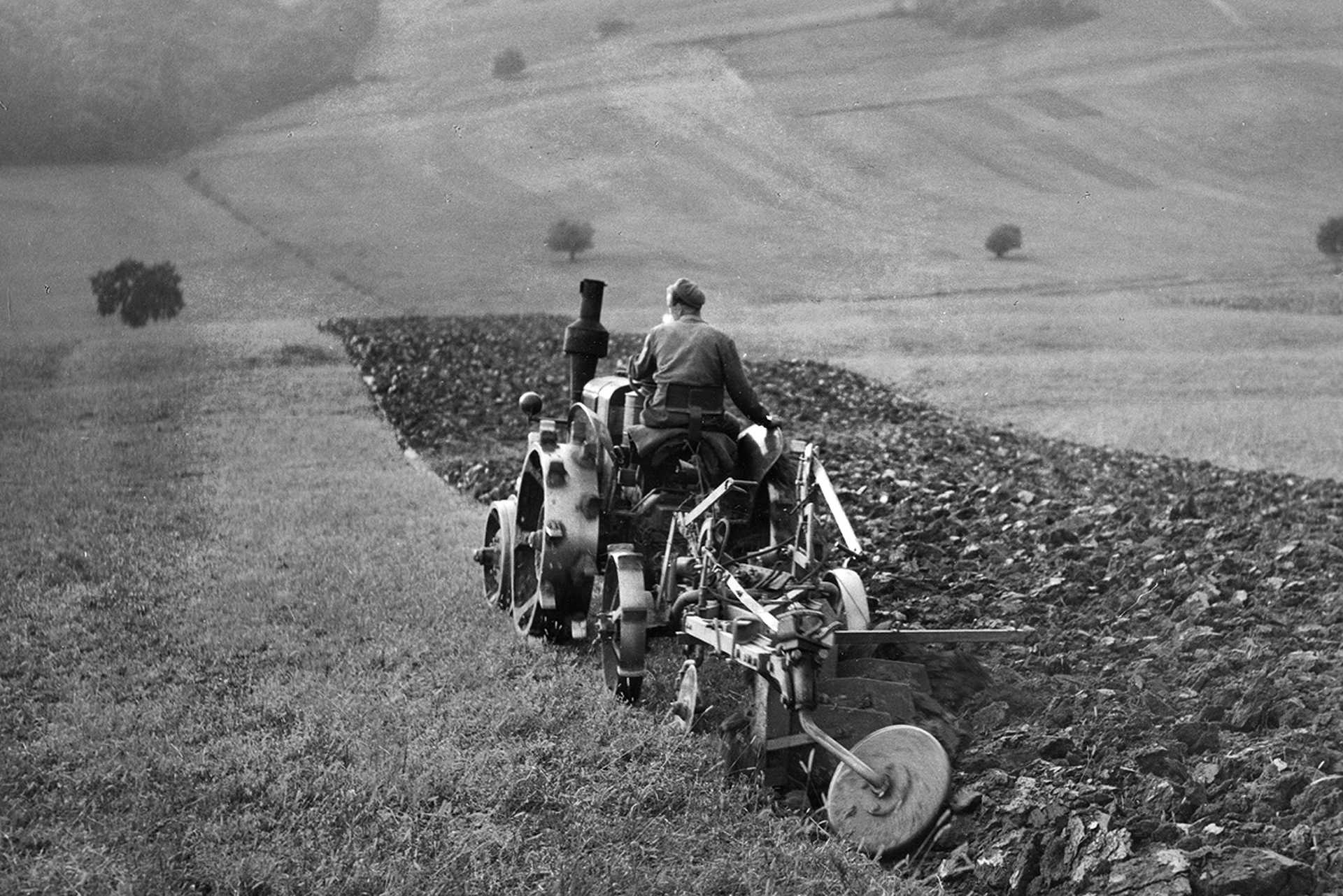 Szántás, 1973.