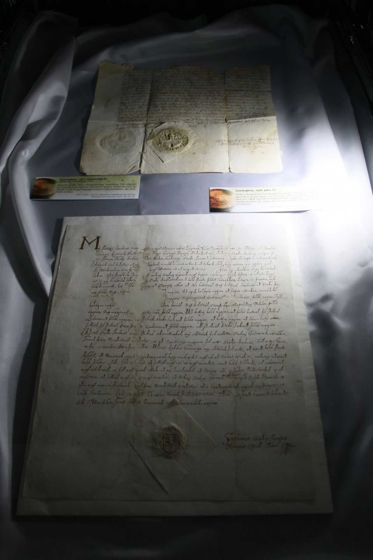 Bemutatták a Városi Kiváltságlevelet