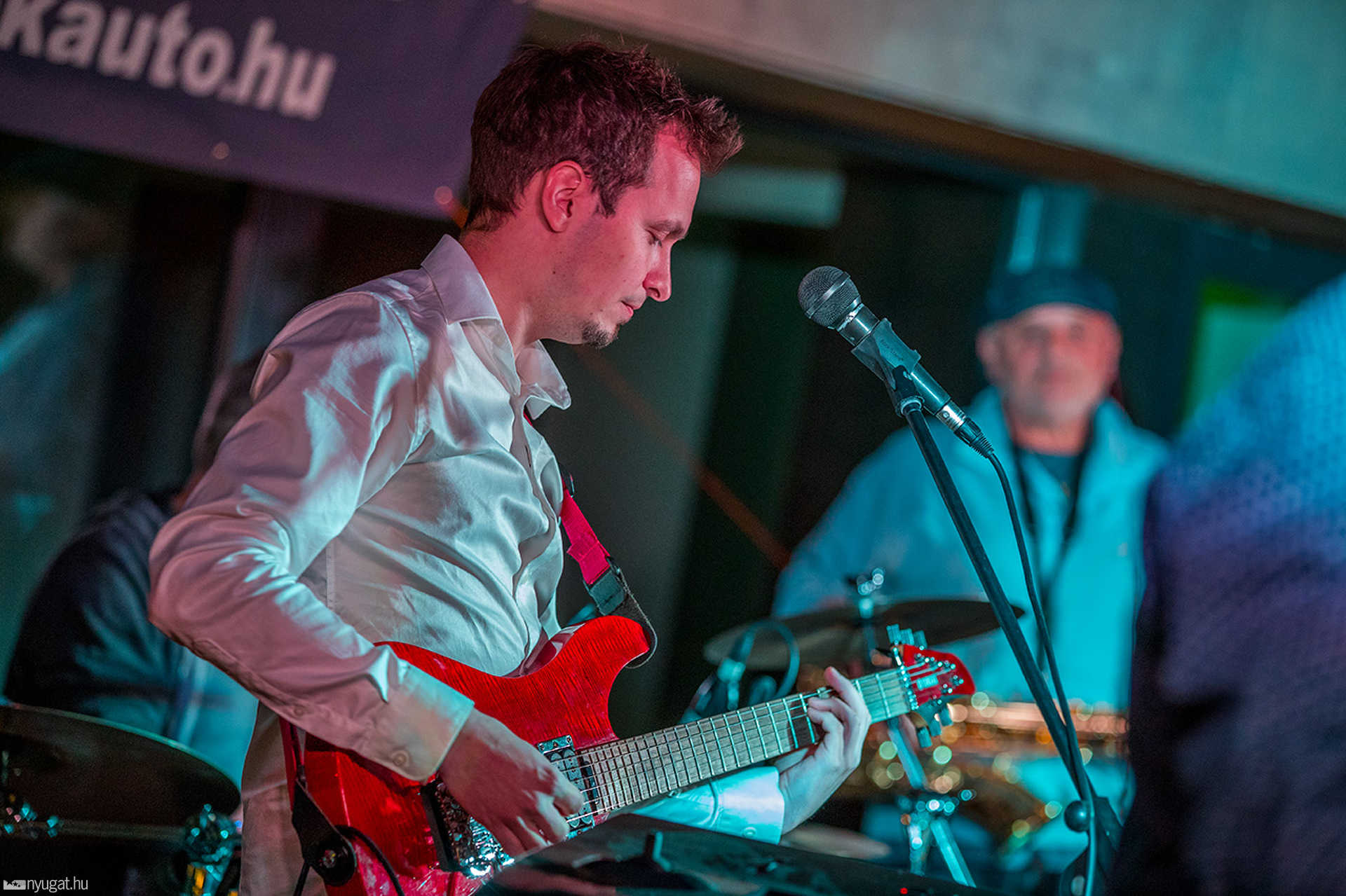Ujvári Timi & Hot Stuff