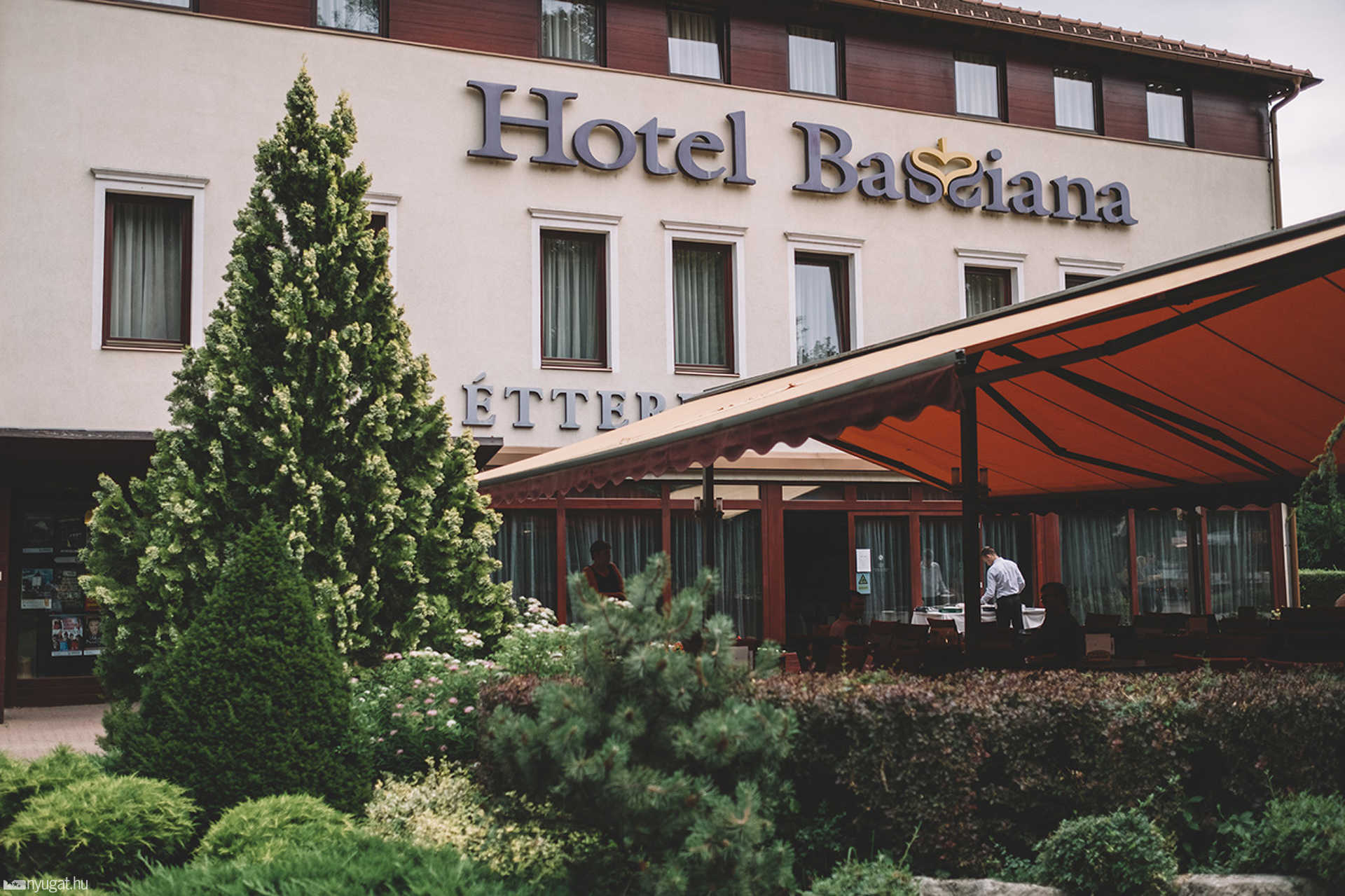 Hotel Bassiana