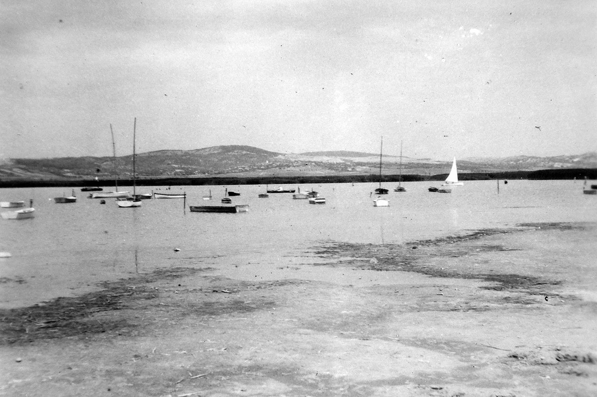 Velencei-tó, Gárdonyból fényképezve, 1950.