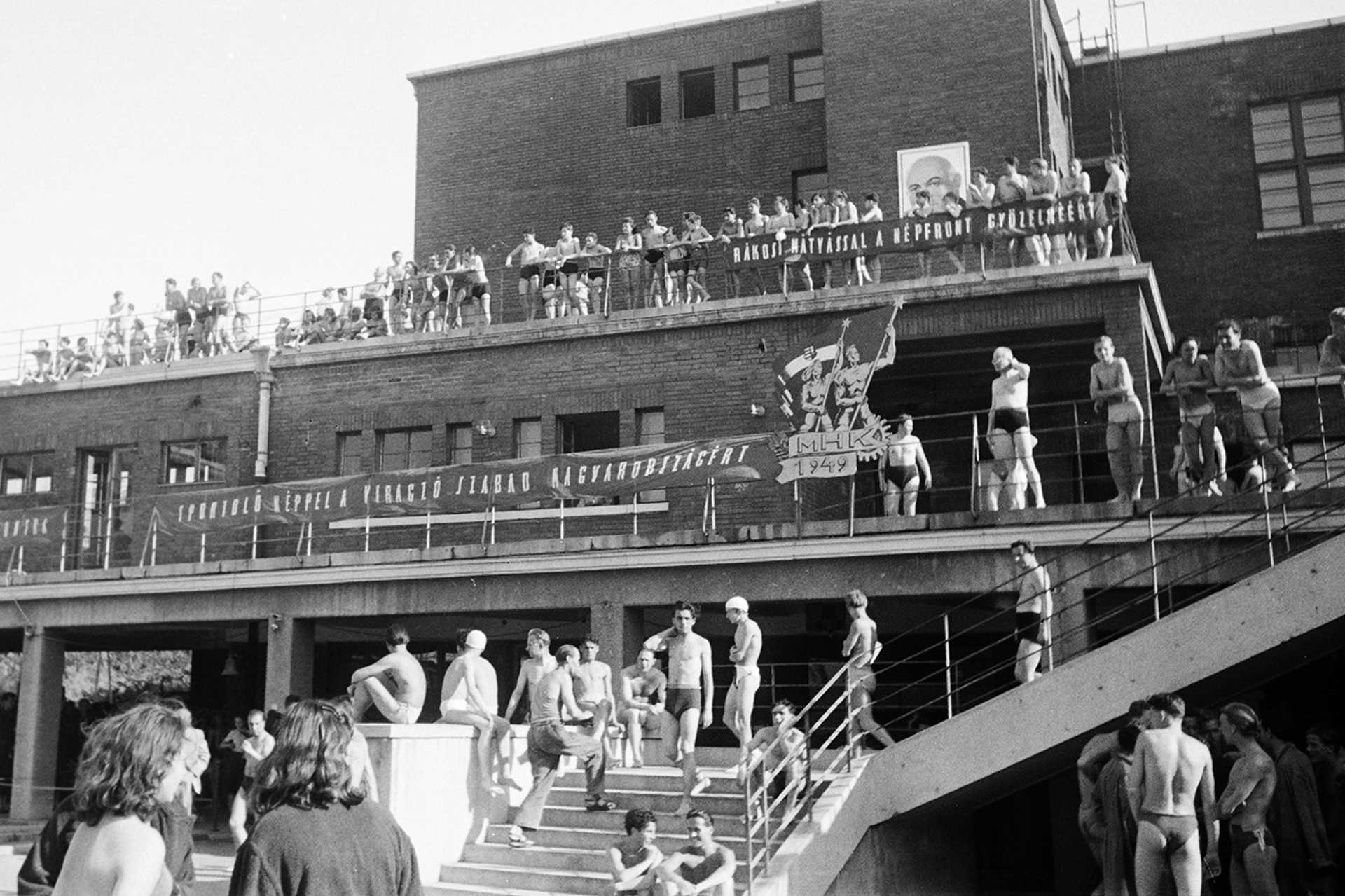 Hajós Alfréd Nemzeti Sportuszoda, 1949.