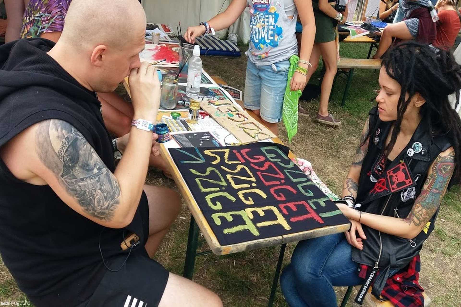 Sziget életképek