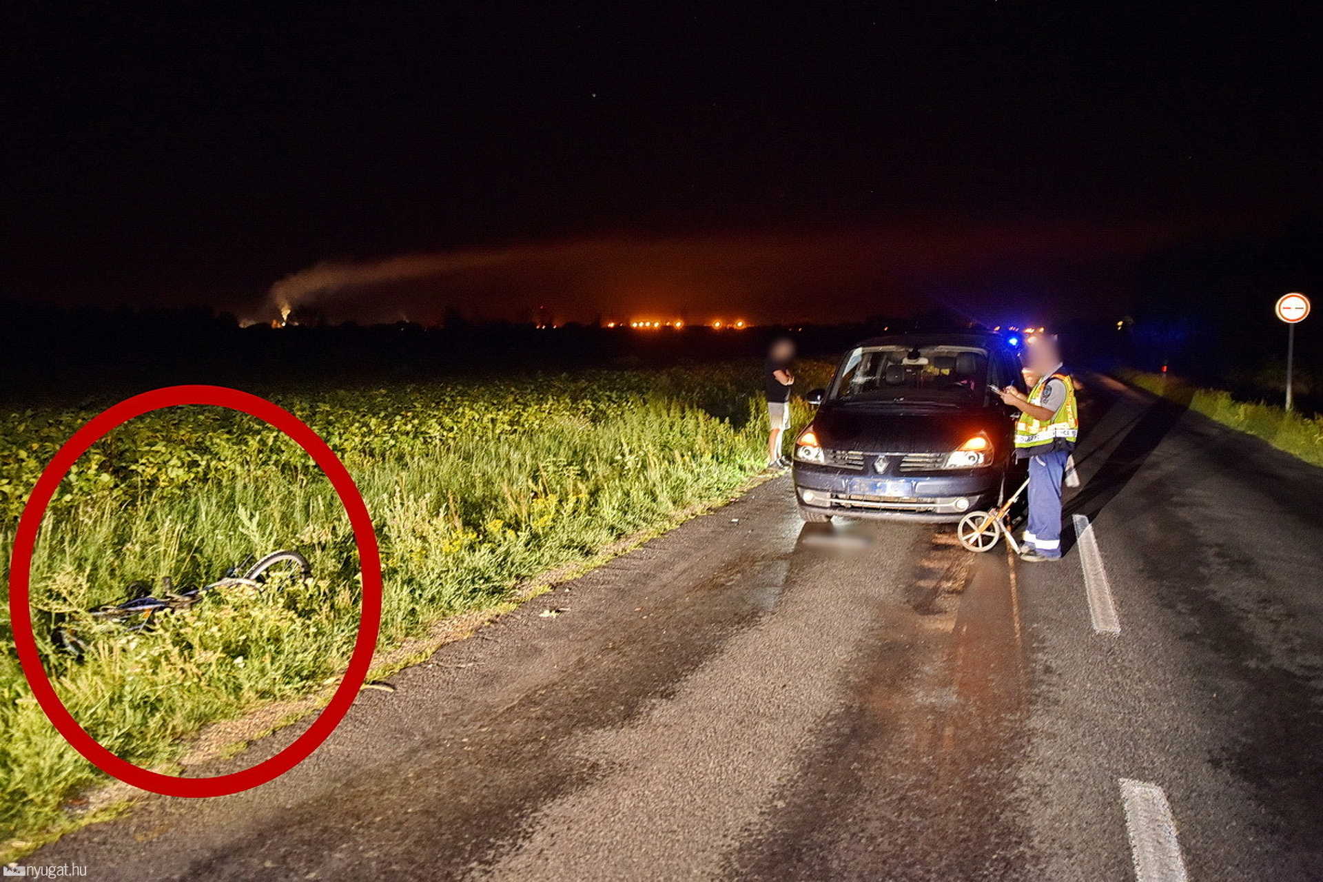 Buszlimuzin gázolt el egy sötét ruhás, kivilágítatlan, ittas kerékpárost Söpte előtt