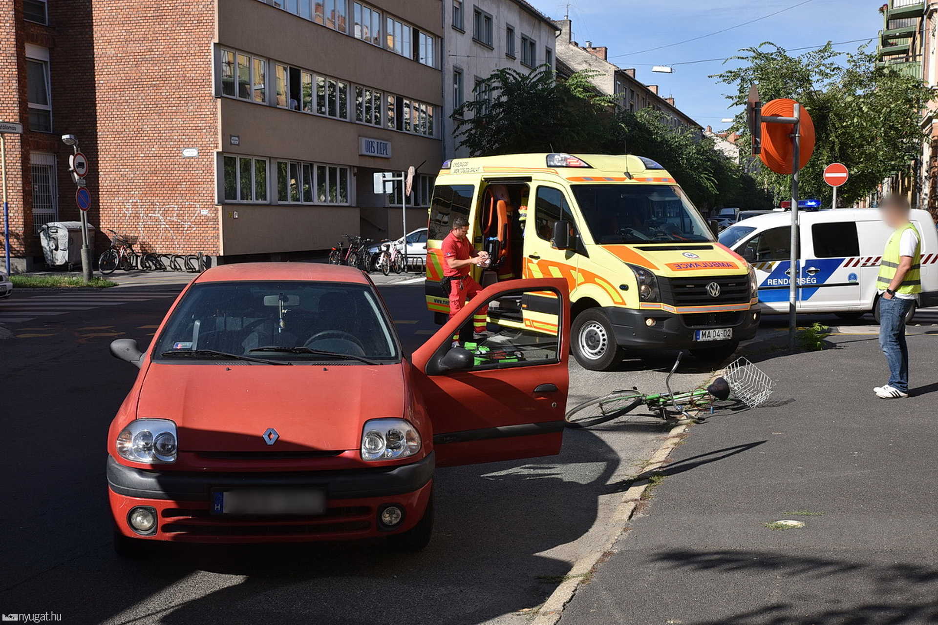 Biciklisgázolás a Széll Kálmán utcában