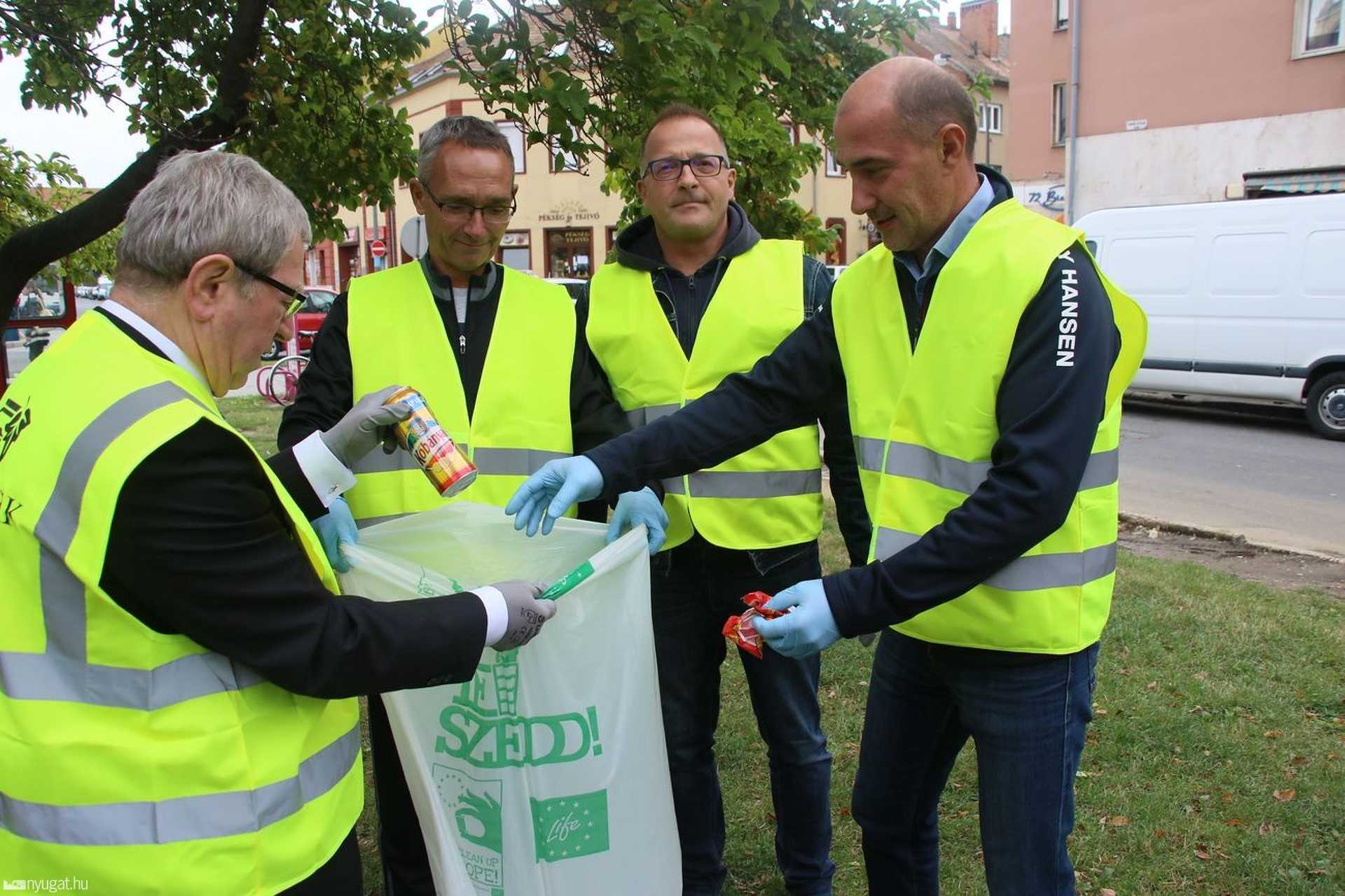 Akkor ünnepélyesen elhelyezem az utókornak ezt a Kőbányait... Puskás, Lendvai, Kántás és Illés 