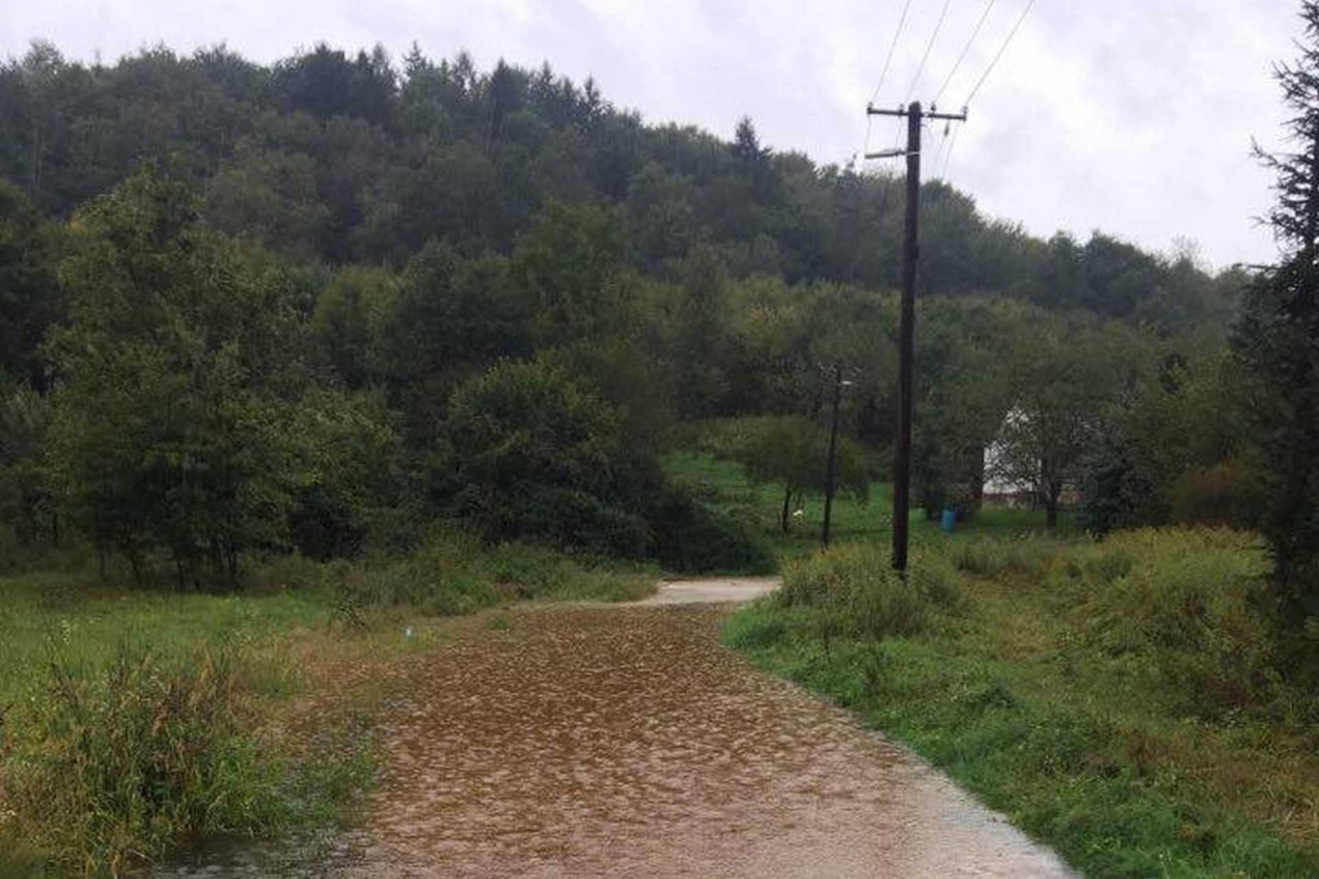 Elöntötte a víz Szakonyfalut