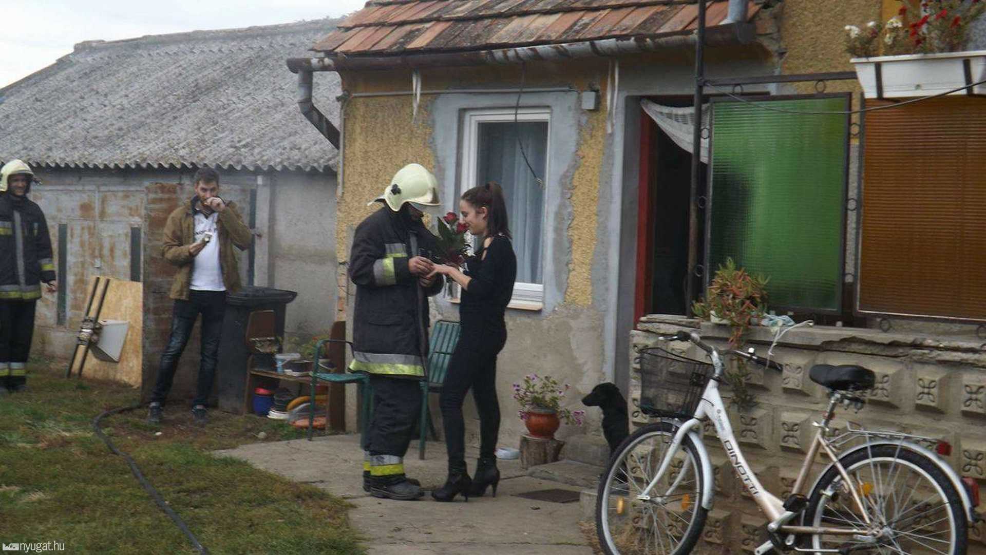 Tűzoltó lánykérés Kenyeriben