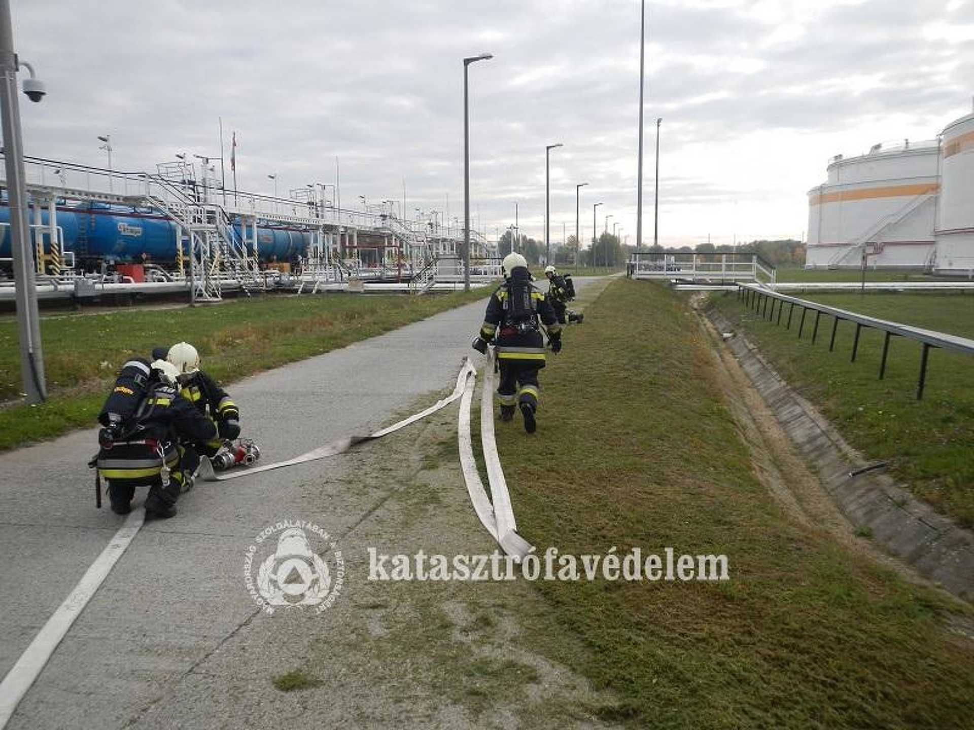 Külső védelmi terv gyakorlat a celldömölki üzemanyagtárolóknál
