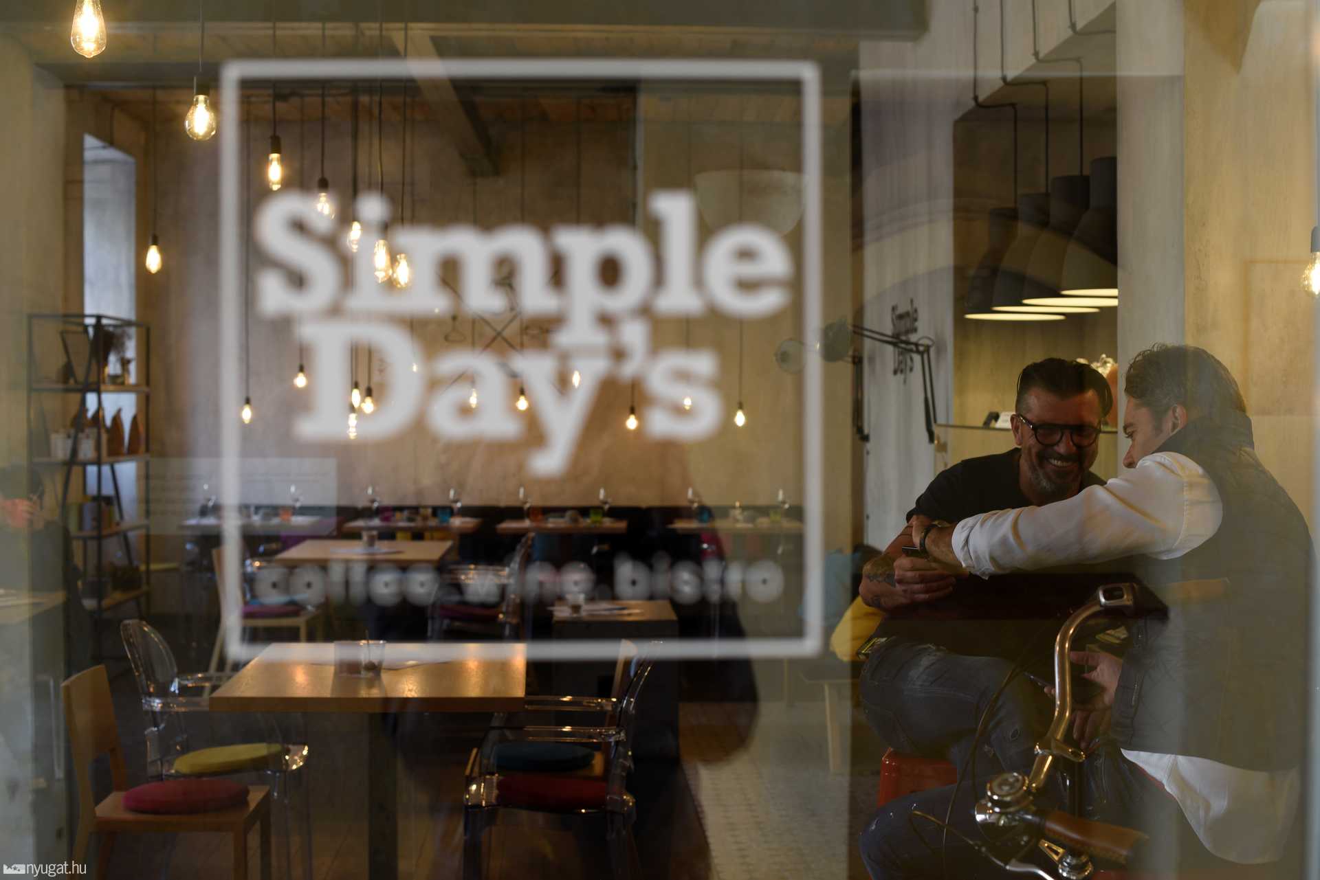 Simple Day's kávézó Szombathelyen