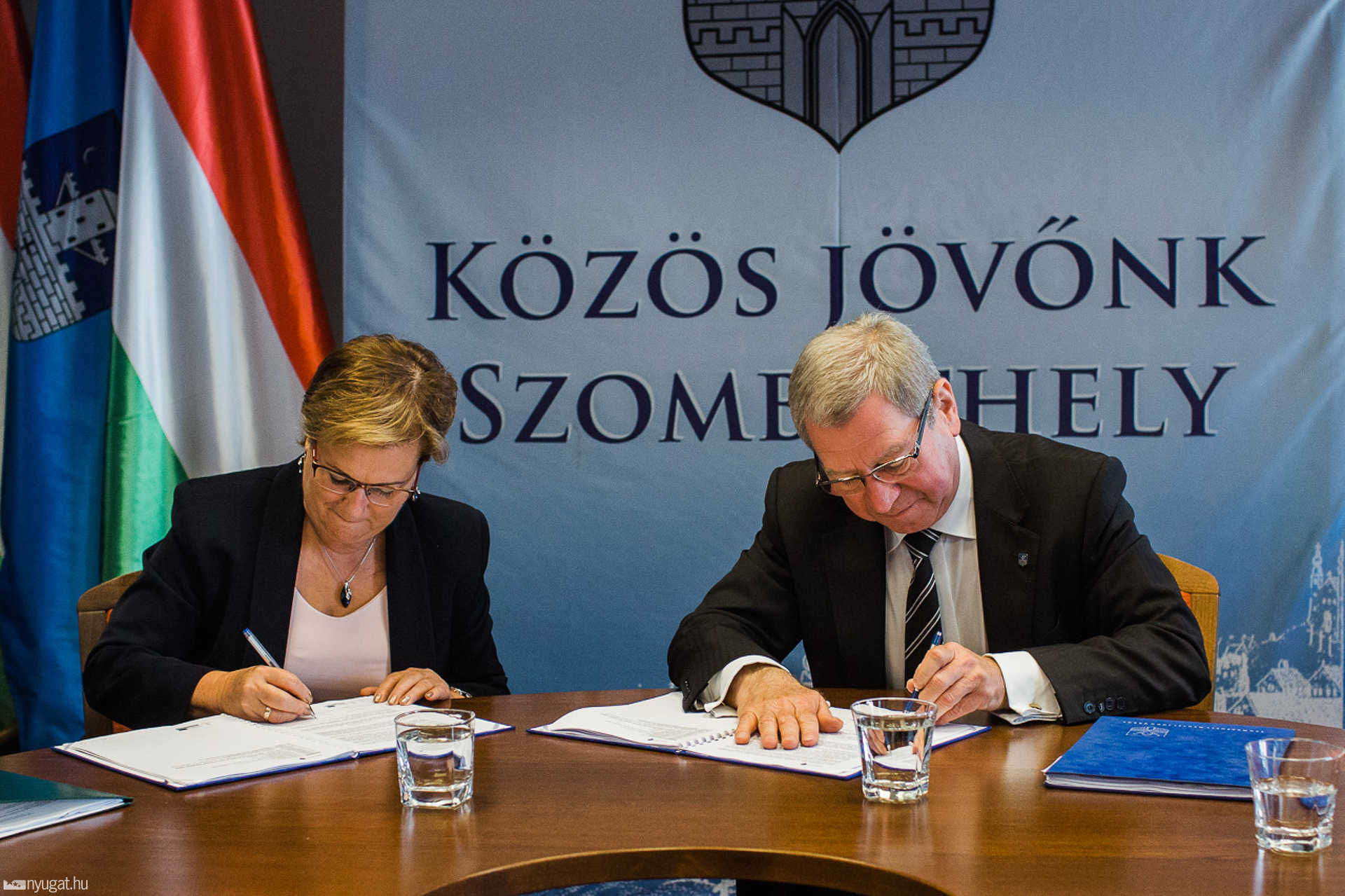 Aláírták a támogatási szerződést a romkert turisztikai fejlesztéséről