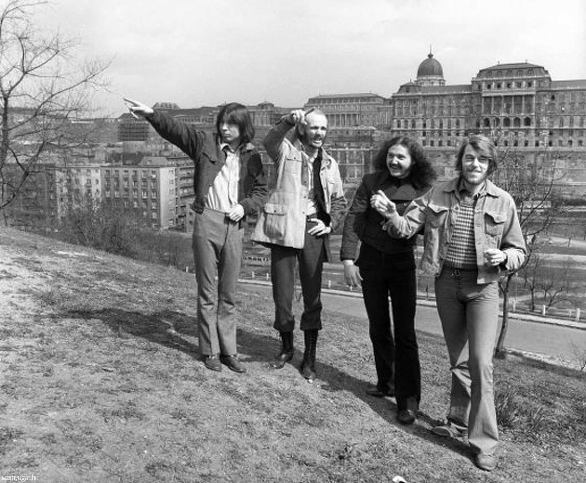 Radics Béla a Taurus-ex-t együttesben Balázs Ferenccel és Som Lajossal