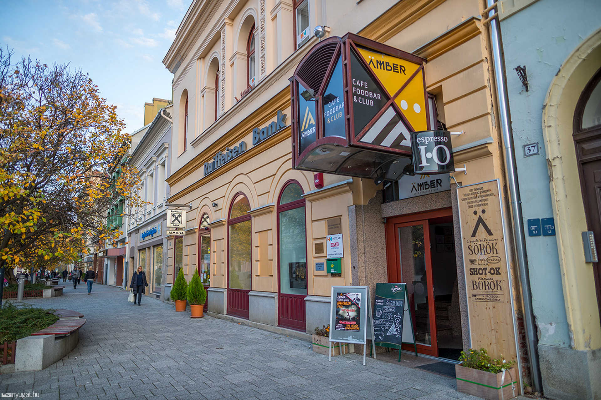 Amber Cafe Foodbar & Club