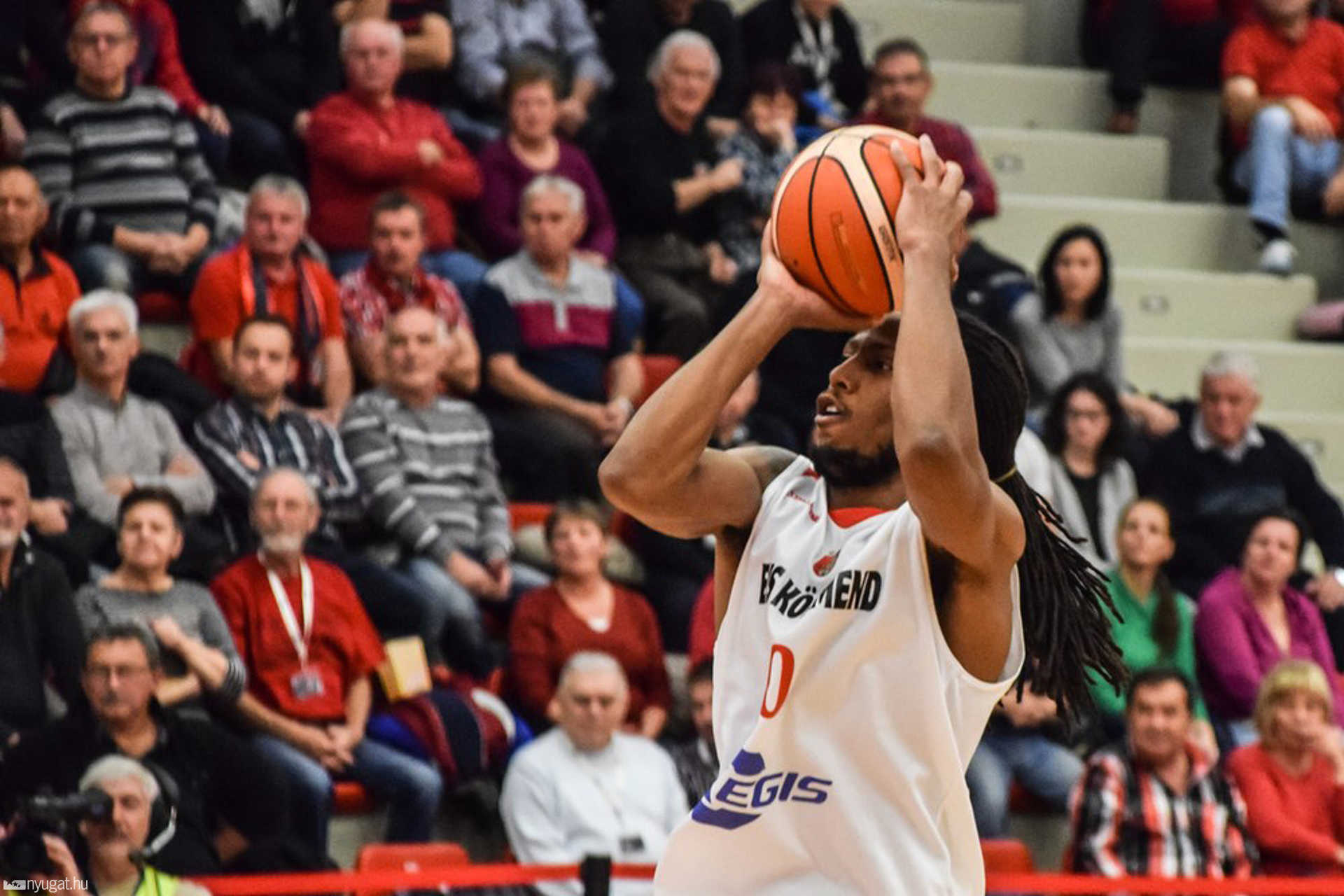 Egis Körmend – Keravnosz Sztrovolu 93-92