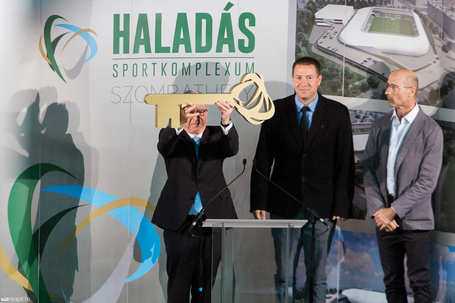 Haladás Sportkomplexum délelőtti avatása