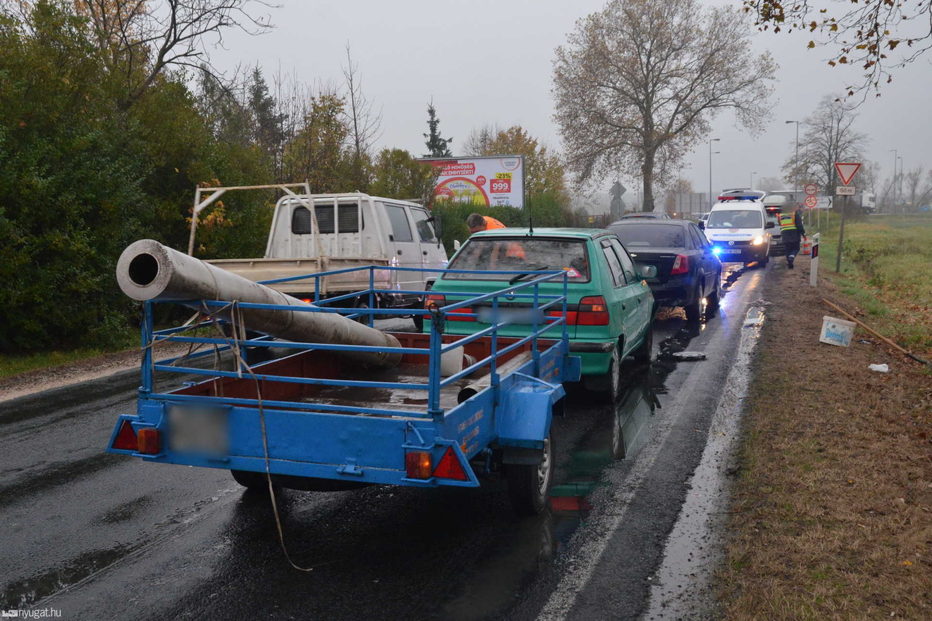 Ráfutásos baleset a 87-esen